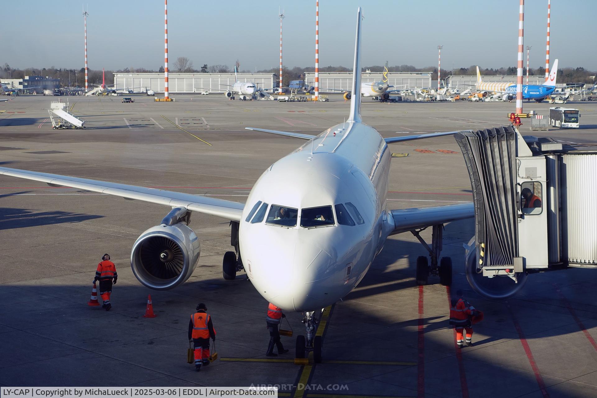LY-CAP, 2006 Airbus A320-214 C/N 2768, GetJet flying for Air Serbia