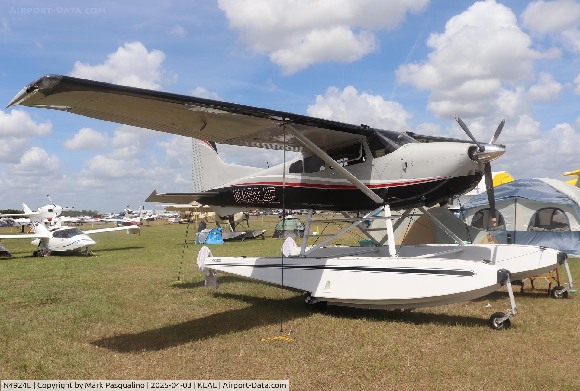N4924E, Cessna A185F Skywagon 185 C/N 18503909, Cessna A185F
