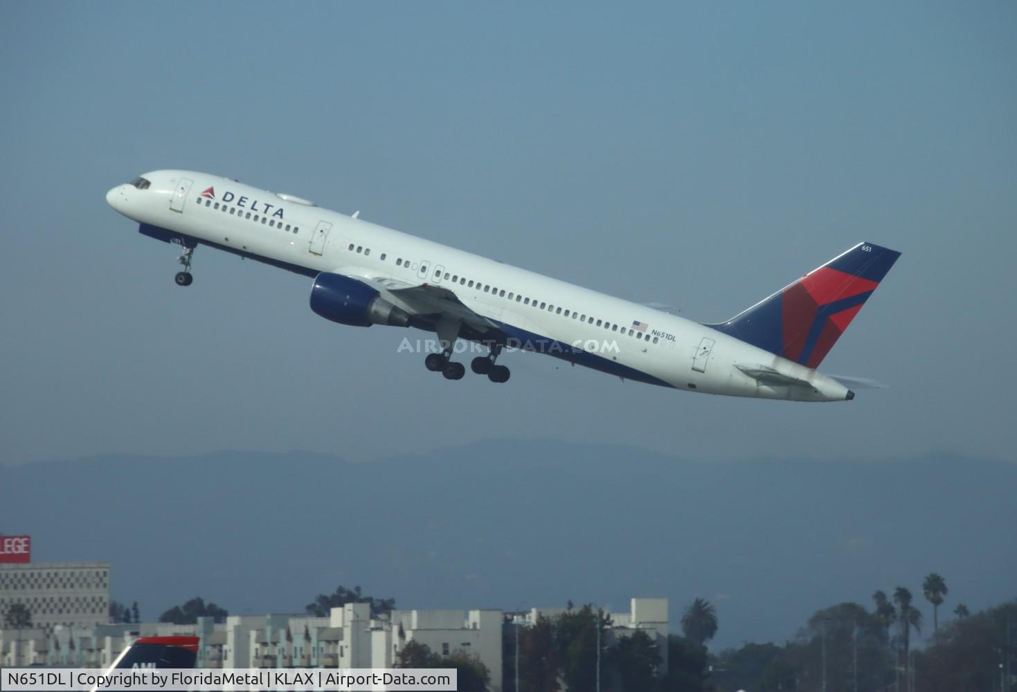 N651DL, 1989 Boeing 757-232 C/N 24391, DAL 752 zx lax-okc
