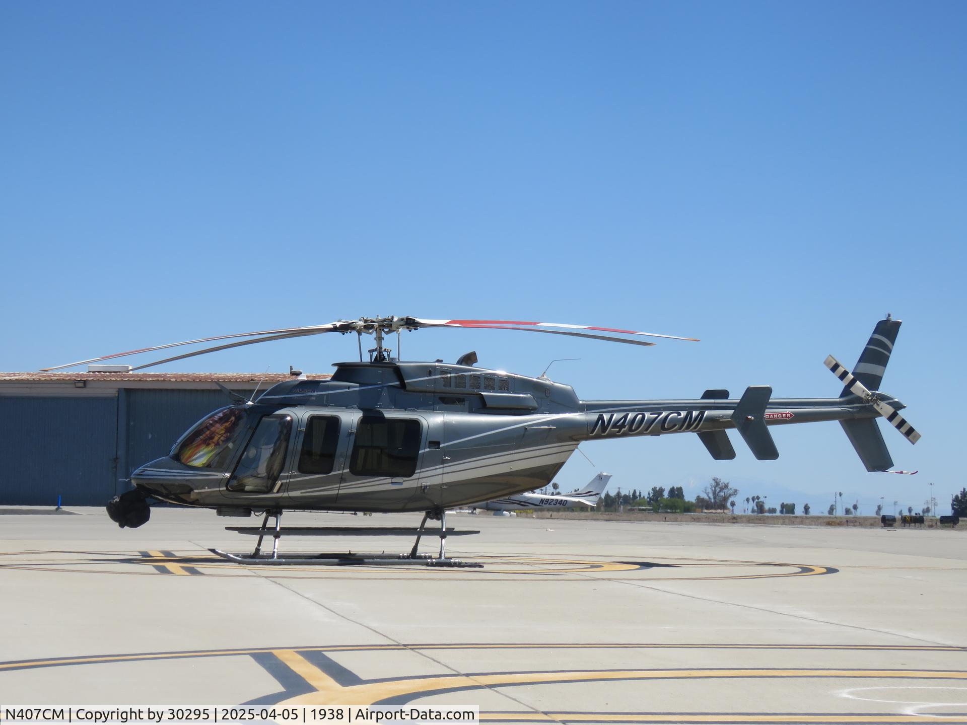 N407CM, 2006 Bell 407 C/N 53722, Parked