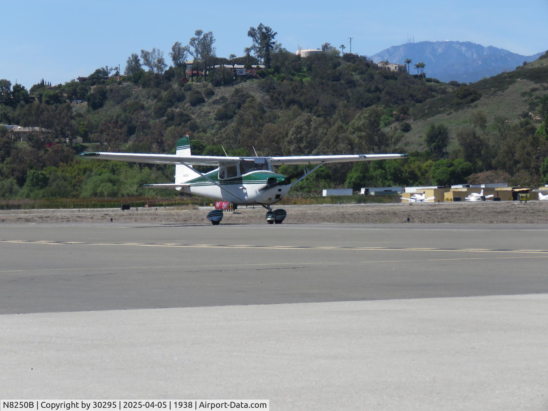 N8250B, 1957 Cessna 172 C/N 36050, Taxiing