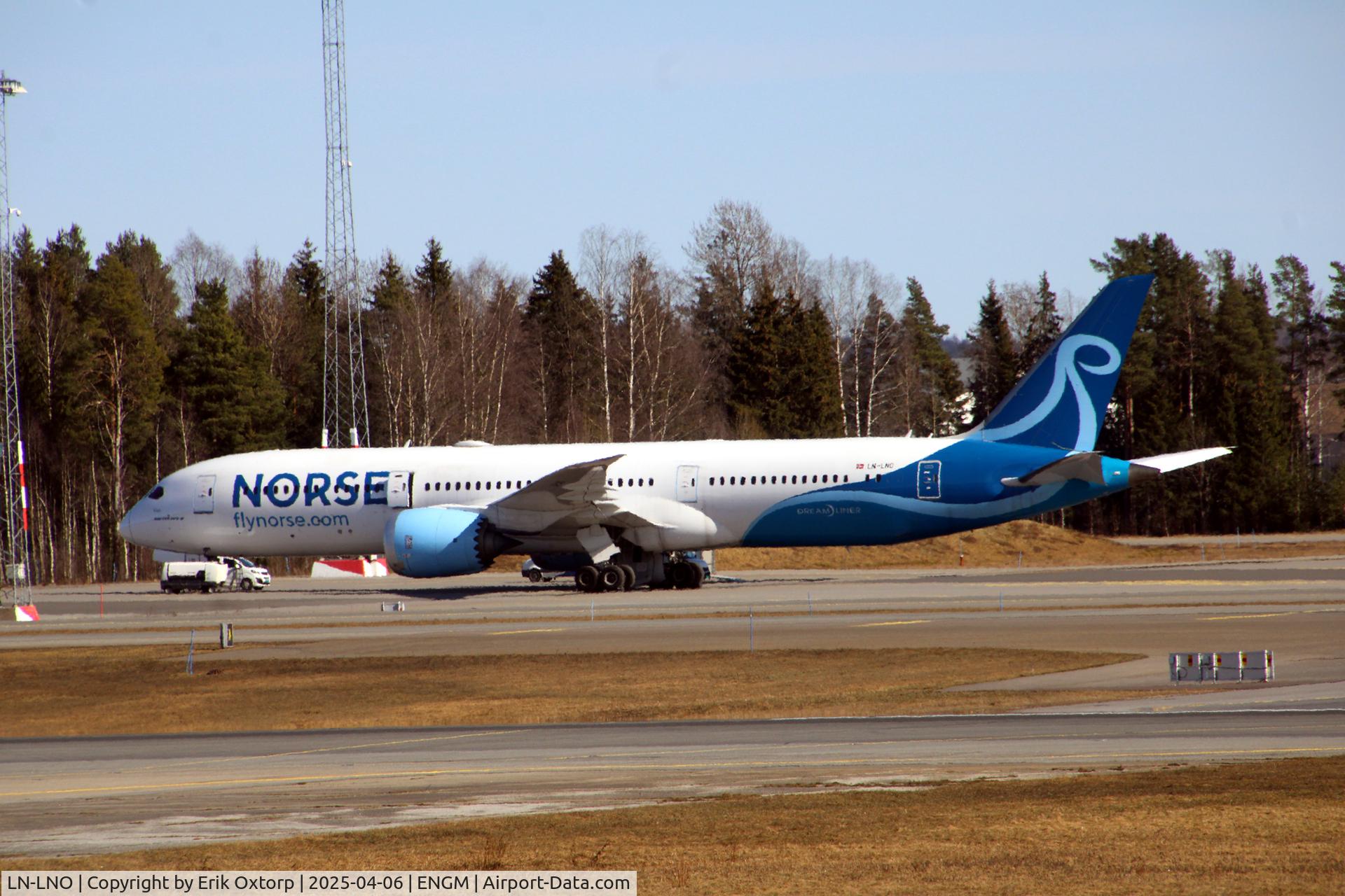 LN-LNO, 2017 Boeing 787-9 Dreamliner C/N 38779, LN-LNO in OSL