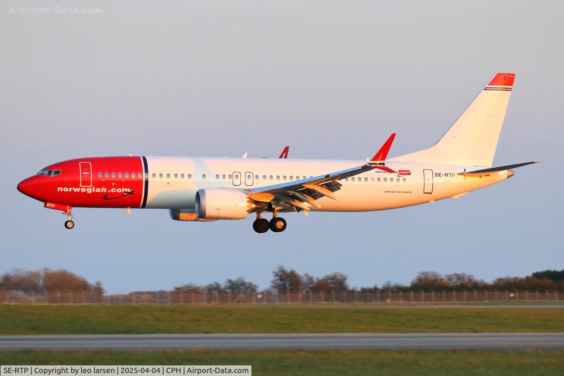 SE-RTP, 2019 Boeing B-737-8 Max C/N 63976, Copenhagen 4.4.2025