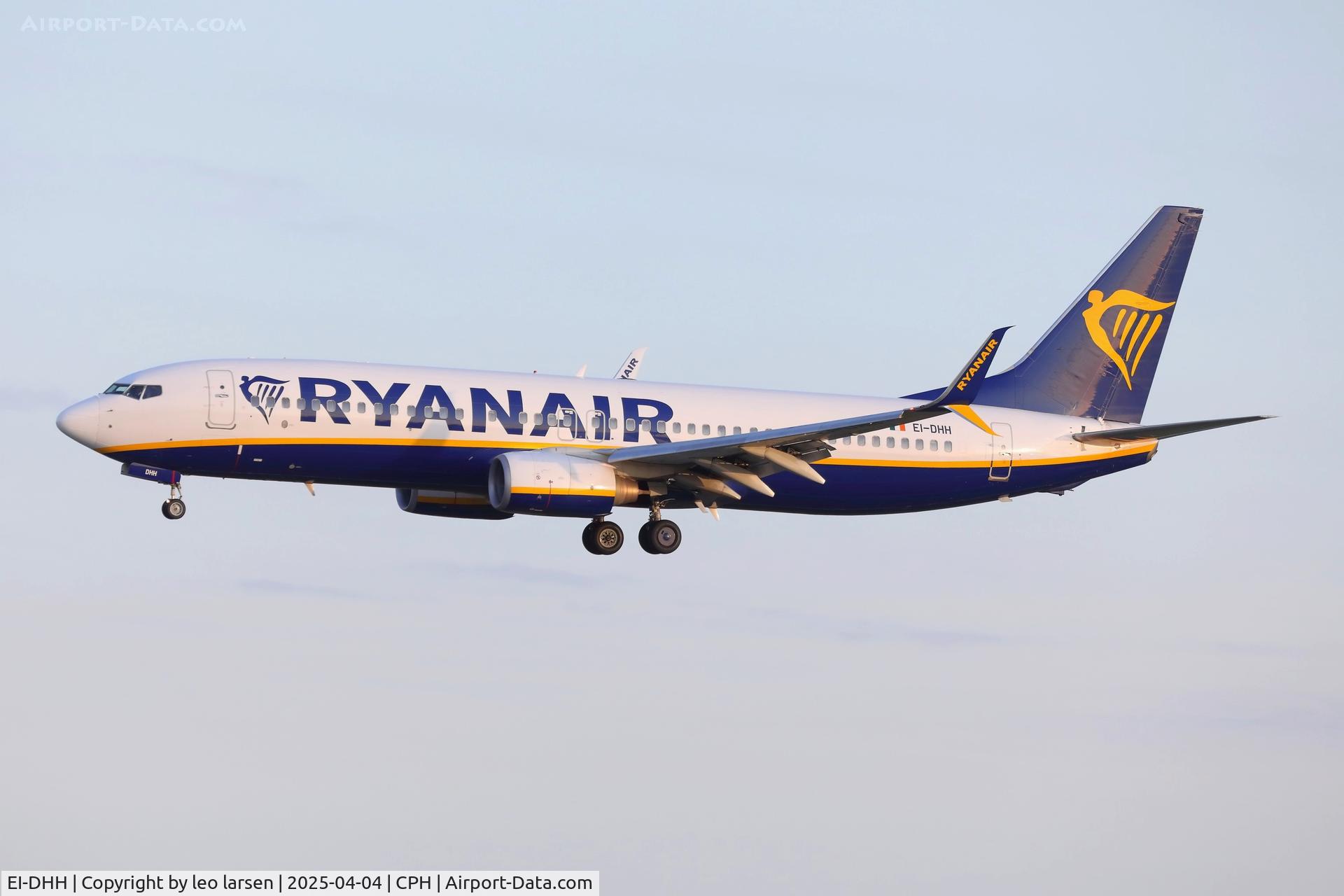 EI-DHH, 2005 Boeing 737-8AS C/N 33817, Copenhagen 4.4.2025