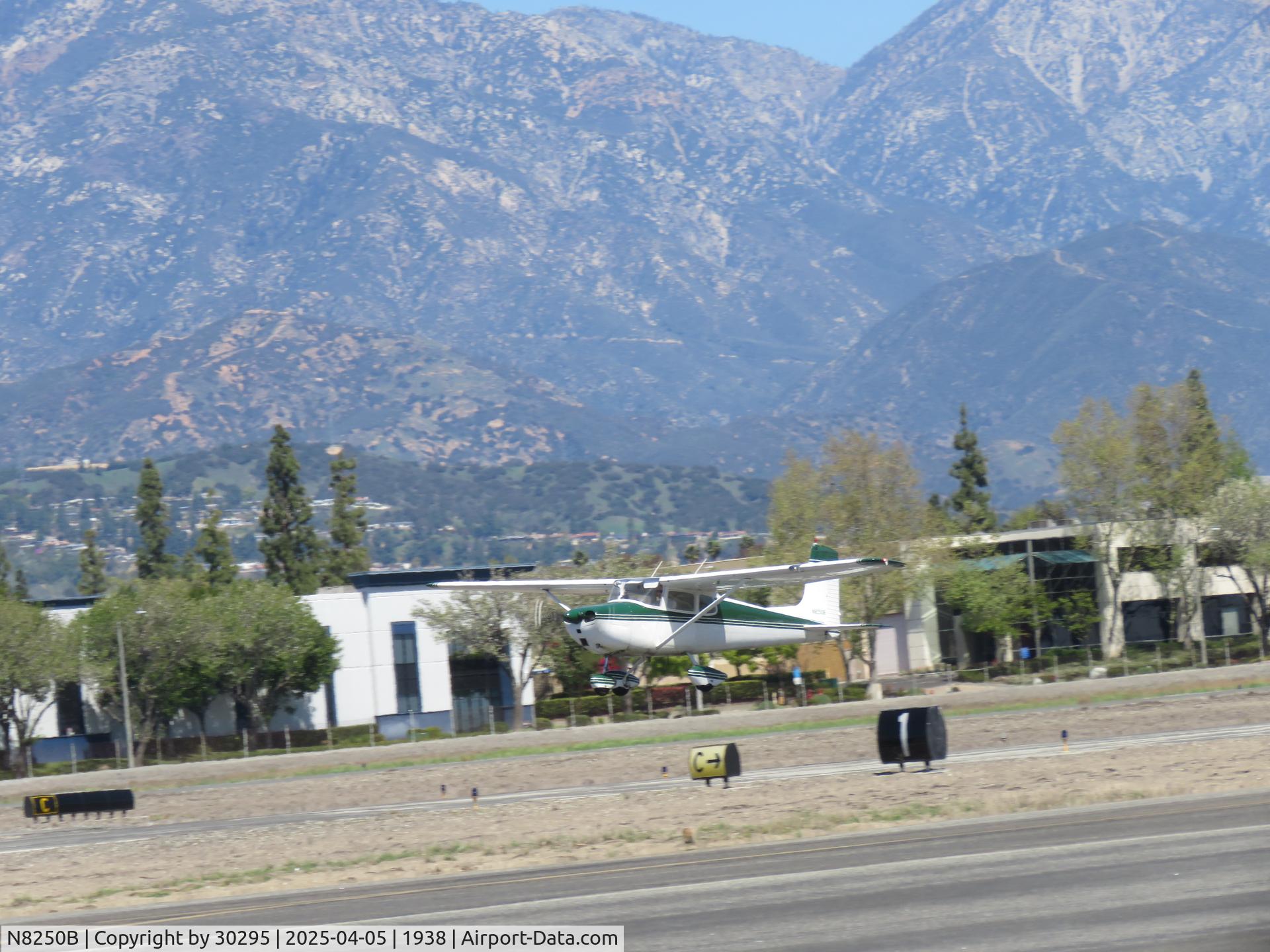 N8250B, 1957 Cessna 172 C/N 36050, Airborne