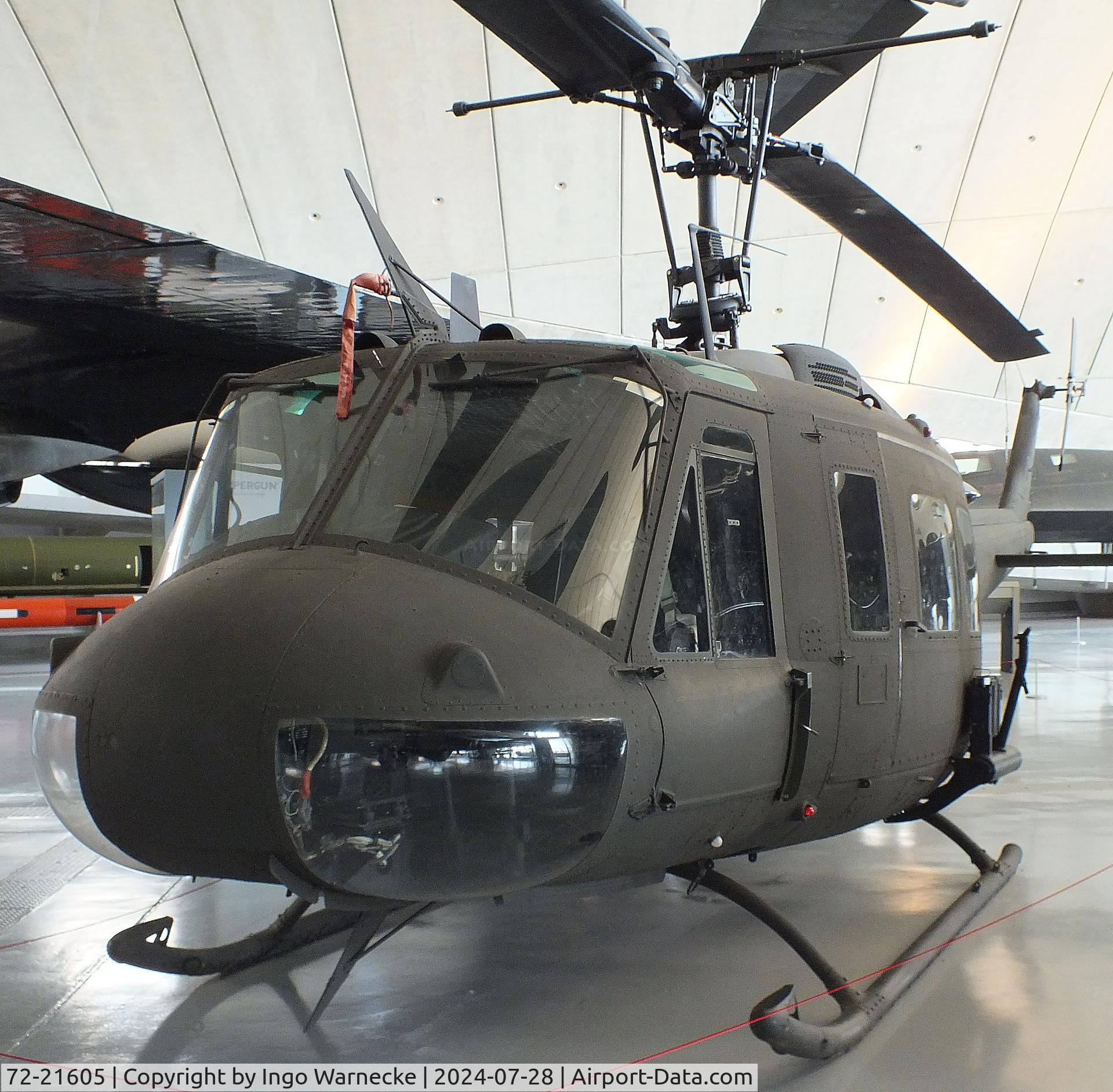 72-21605, 1972 Bell UH-1H Iroquois C/N 13304, Bell UH-1H Iroquois at the IWM and other collections / American Air Museum, Duxford