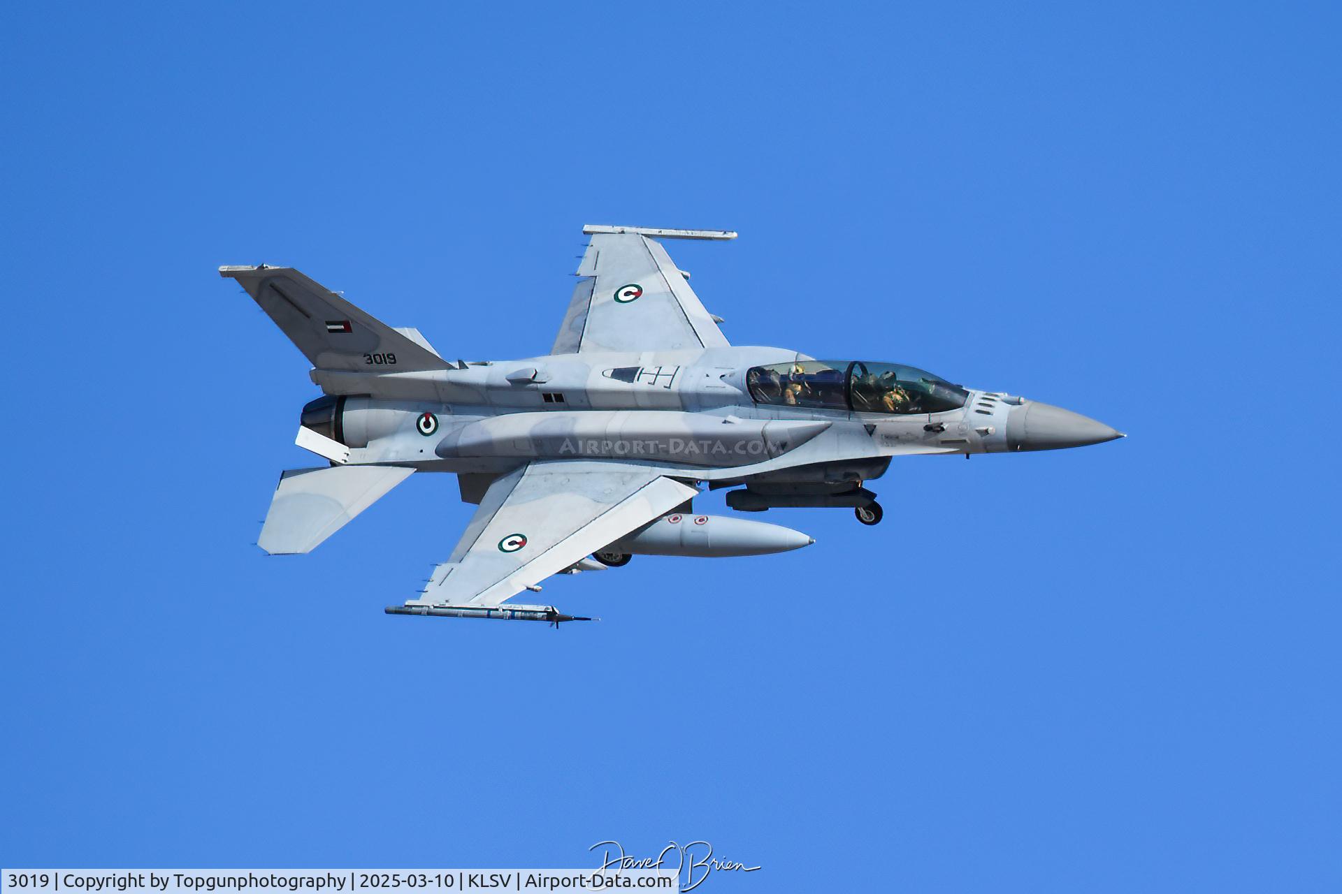 3019, Lockheed Martin F-16F C/N RF-19, CHEVY11 UAE Air Force