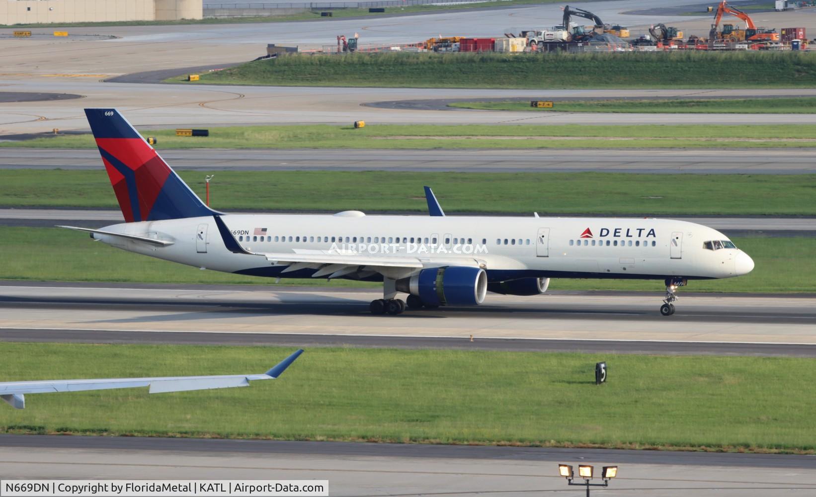 N669DN, 1991 Boeing 757-232 C/N 25142, DAL 752 zx ind-atl
