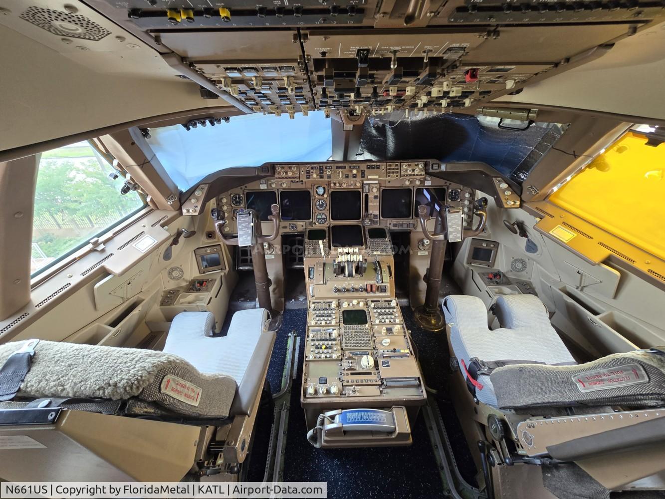 N661US, 1989 Boeing 747-451 C/N 23719, DAL 744 zx Delta flight museum 
