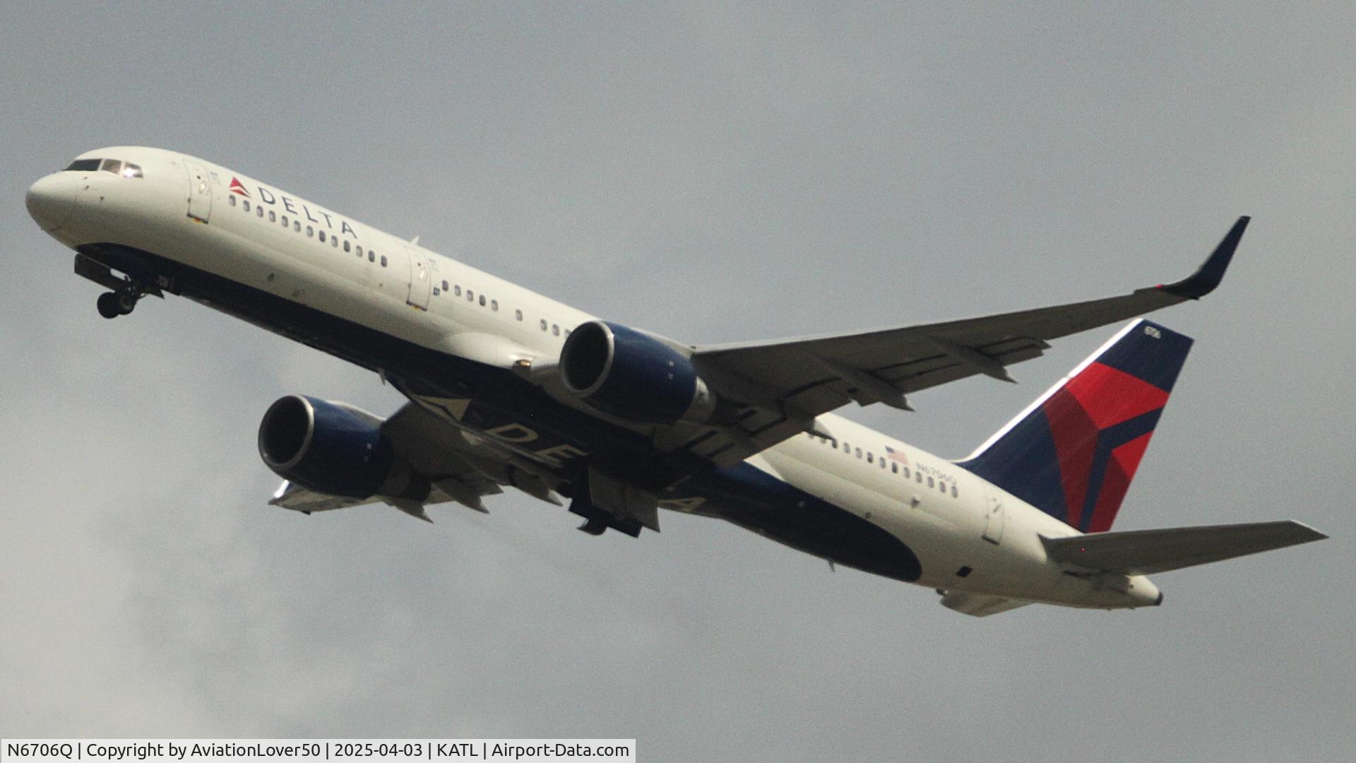 N6706Q, 2000 Boeing 757-232 C/N 30422, Delta 752