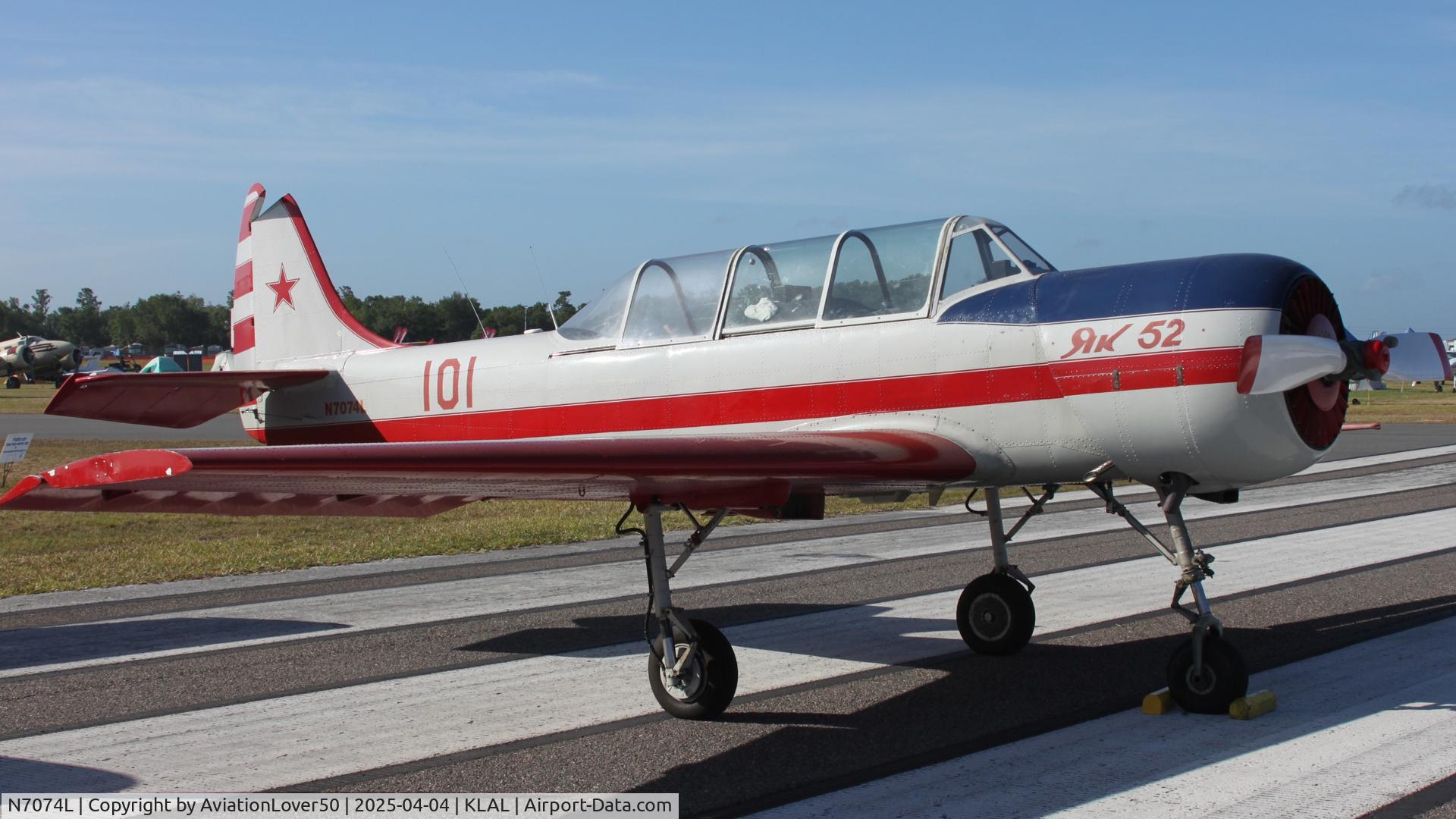 N7074L, 1986 Yakovlev YAK 52 C/N 866905, Yak-52