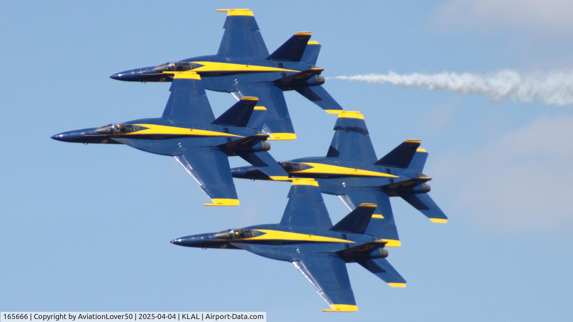 165666, Boeing F/A-18E Super Hornet C/N 1517/E020, Blue Angels
