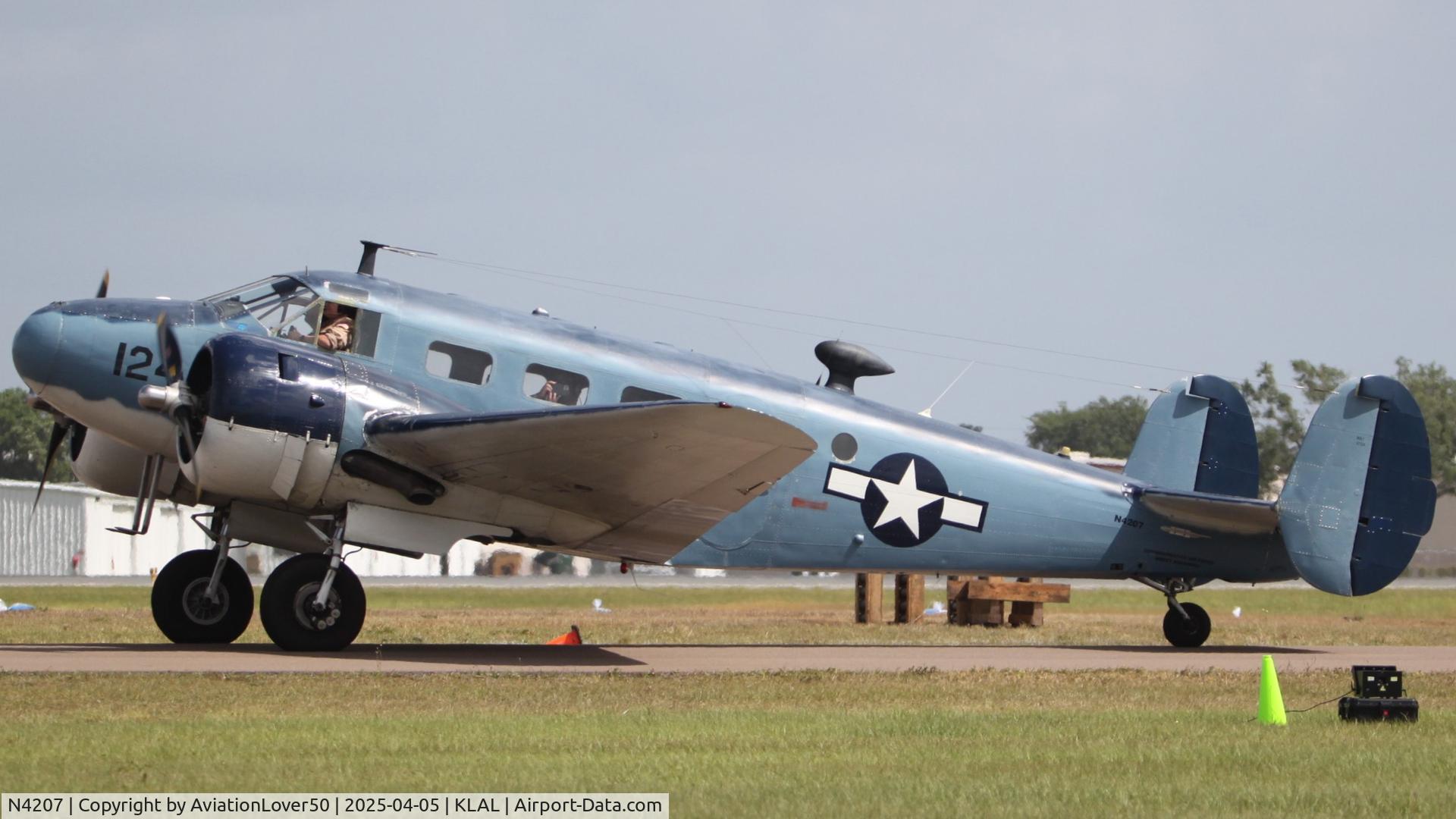 N4207, 1943 Beech UC-45J (RC-45J/SNB-5P/AT-7) Expeditor Expeditor C/N 4664, RC-45J