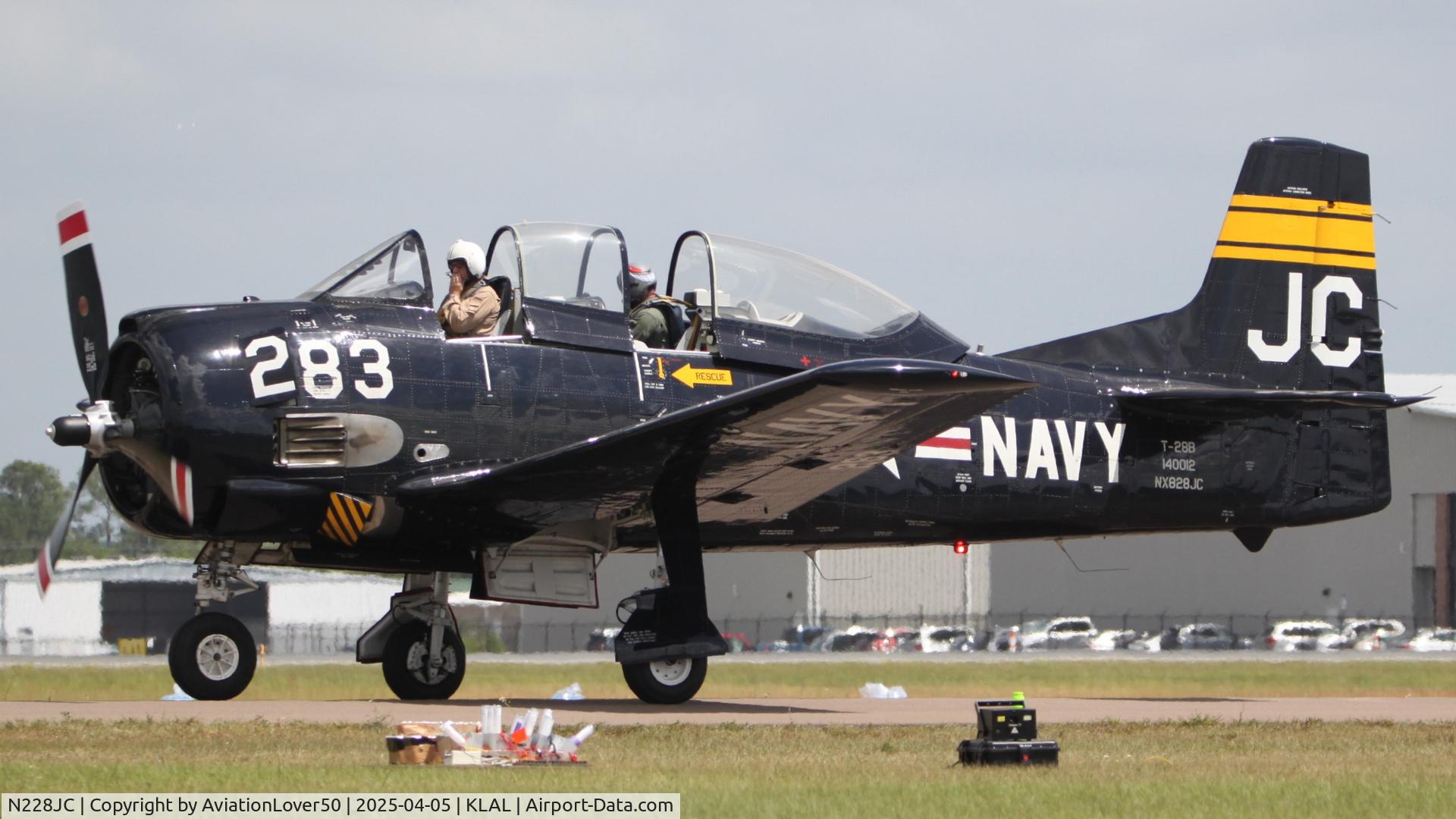 N228JC, North American T-28B C/N 138243, T-28B