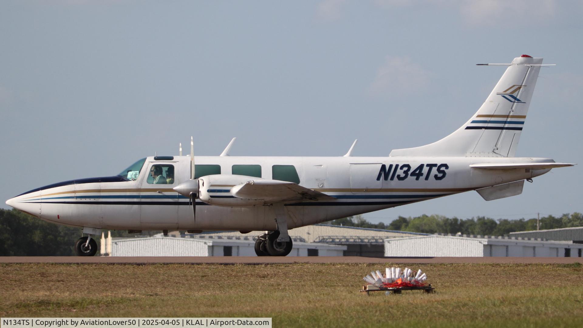 N134TS, 1973 Smith Aerostar 601 C/N 61-0134-072, Aerostar