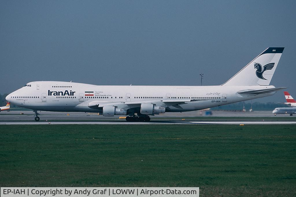 EP-IAH, 1976 Boeing 747-286M C/N 21218, Iran Air 747-200