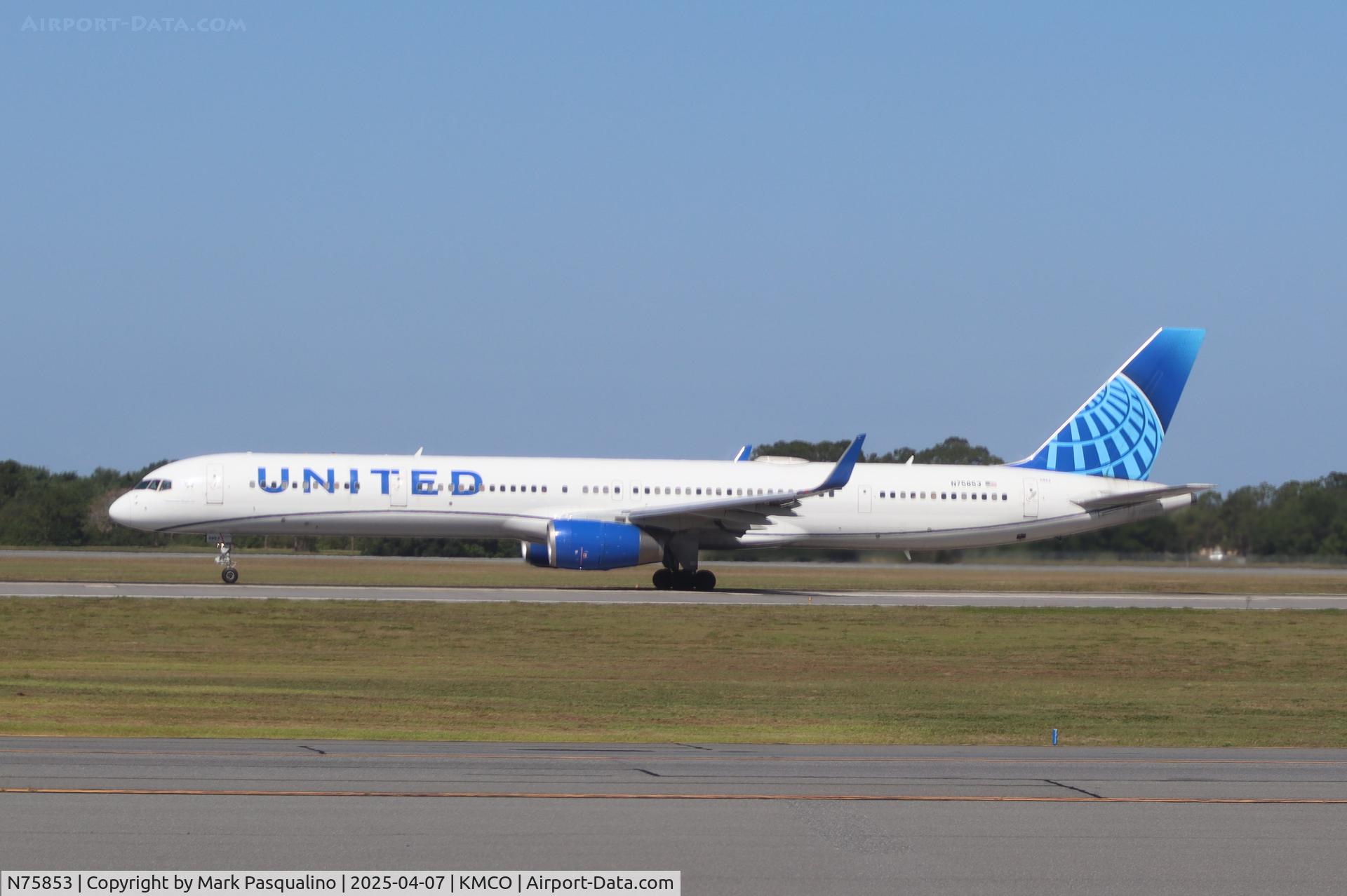 N75853, 2002 Boeing 757-324 C/N 32812, Boeing 757-324