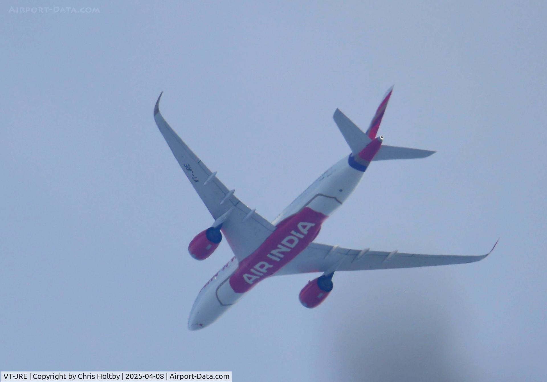 VT-JRE, 2023 Airbus A350-941 C/N 0585, Over Potters Bar, Herts