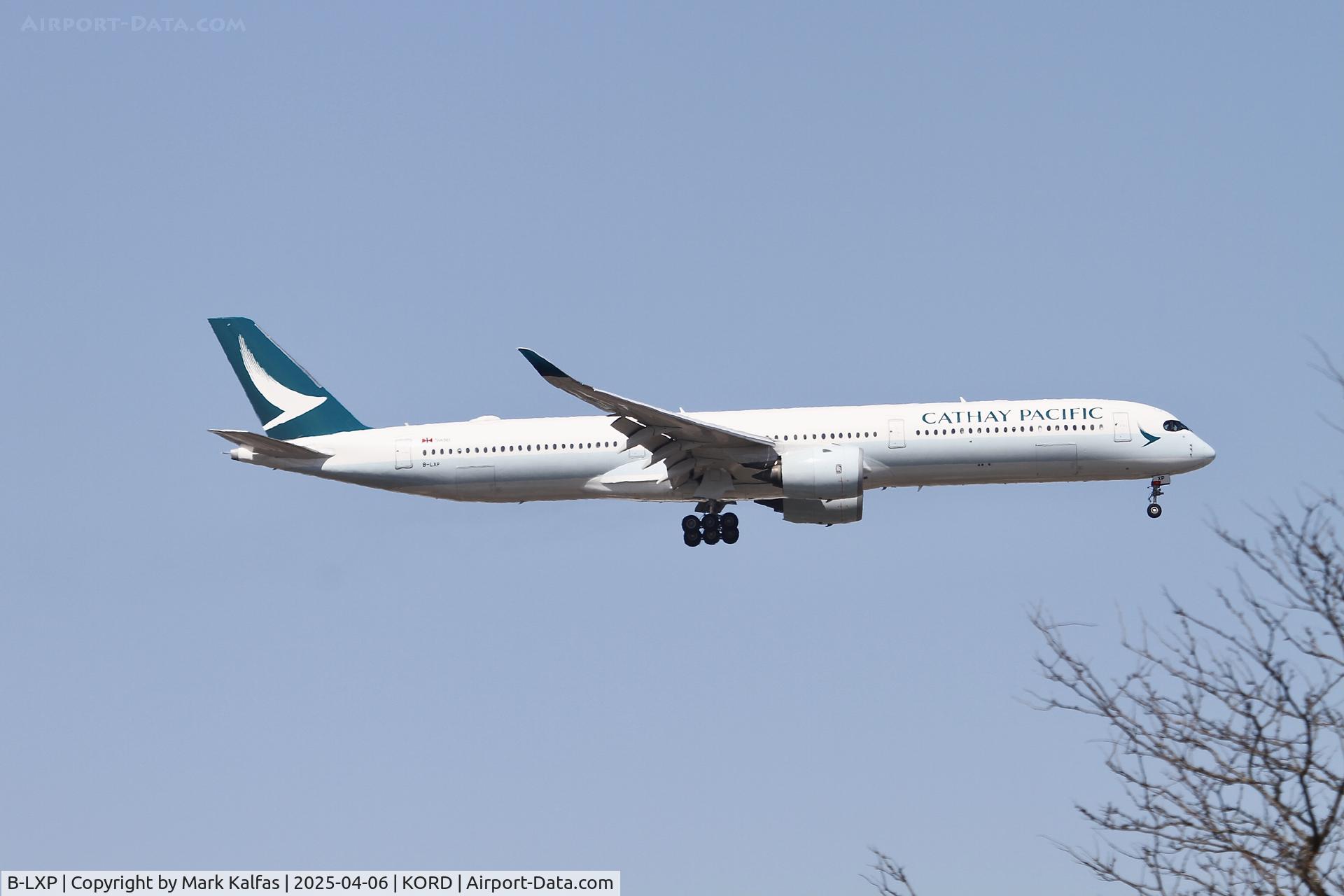 B-LXP, 2022 Airbus A350-1041 C/N 503, A35K Cathay Pacific Airbus A350-1041 B-LXP arriving 10C KORD