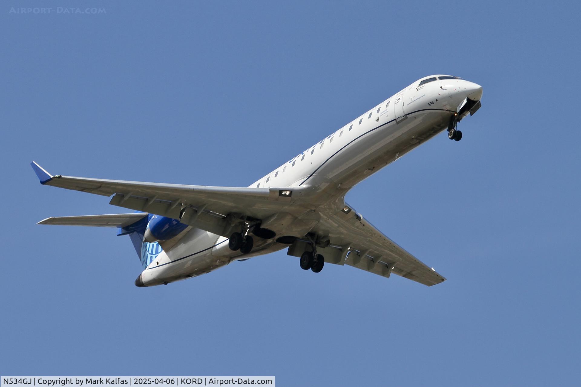 N534GJ, 2005 Bombardier CRJ-702 (CL-600-2C10) Regional Jet C/N 10225, CRJ7 GoJet / United Express  Bombardier CRJ-550  N534GJ 10R approach KORD