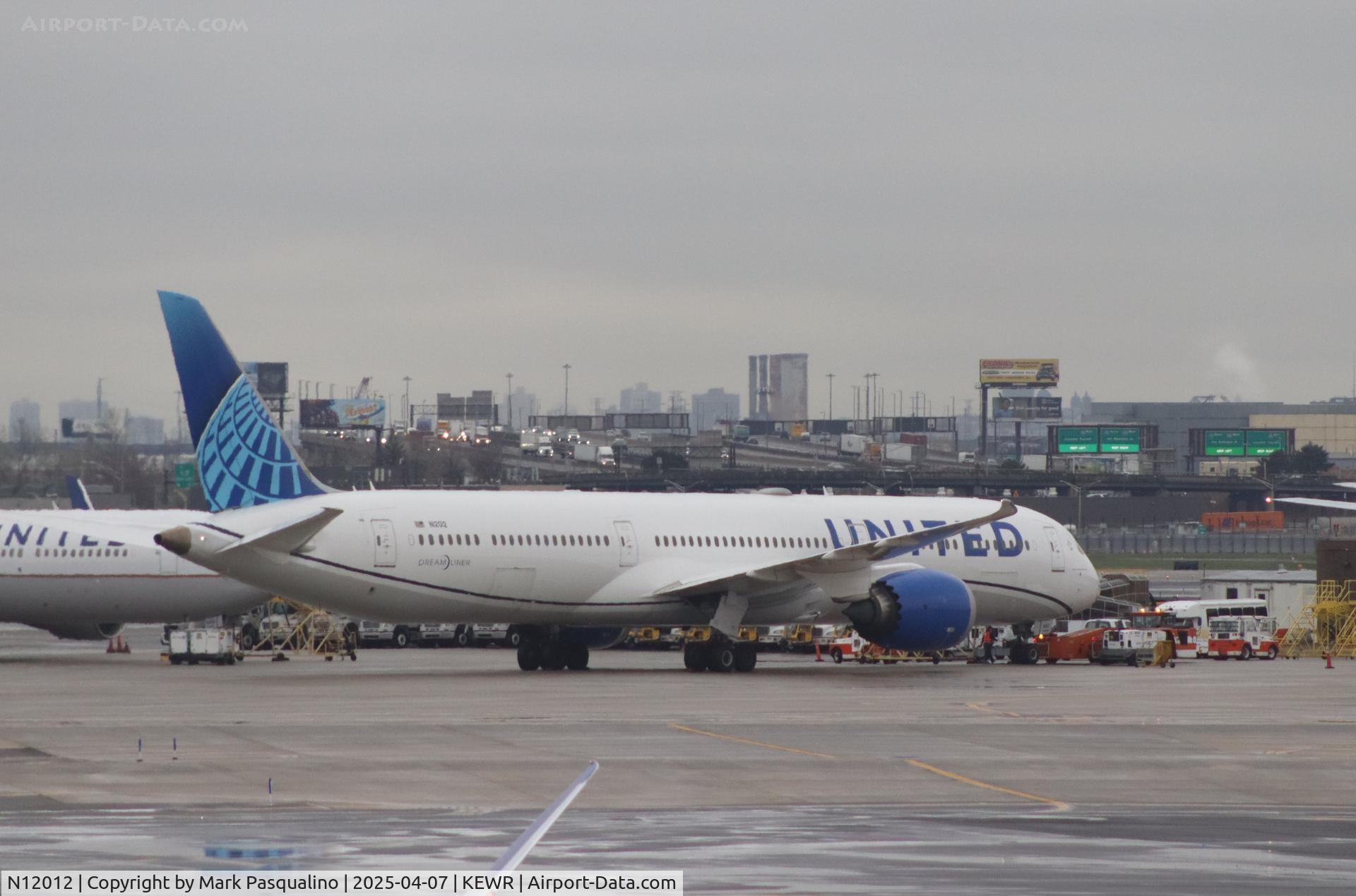 N12012, 2020 Boeing 787-10 Dreamliner Dreamliner C/N 60145, Boeing 787-10 Dreamliner
