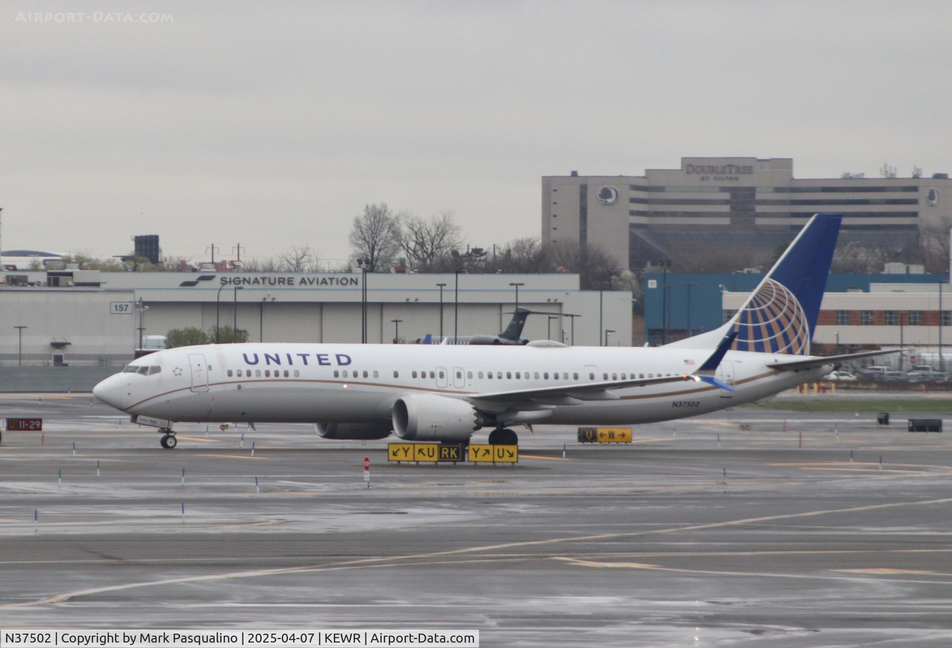 N37502, 2018 Boeing 737-9 MAX C/N 43431, Boeing 737-9 MAX