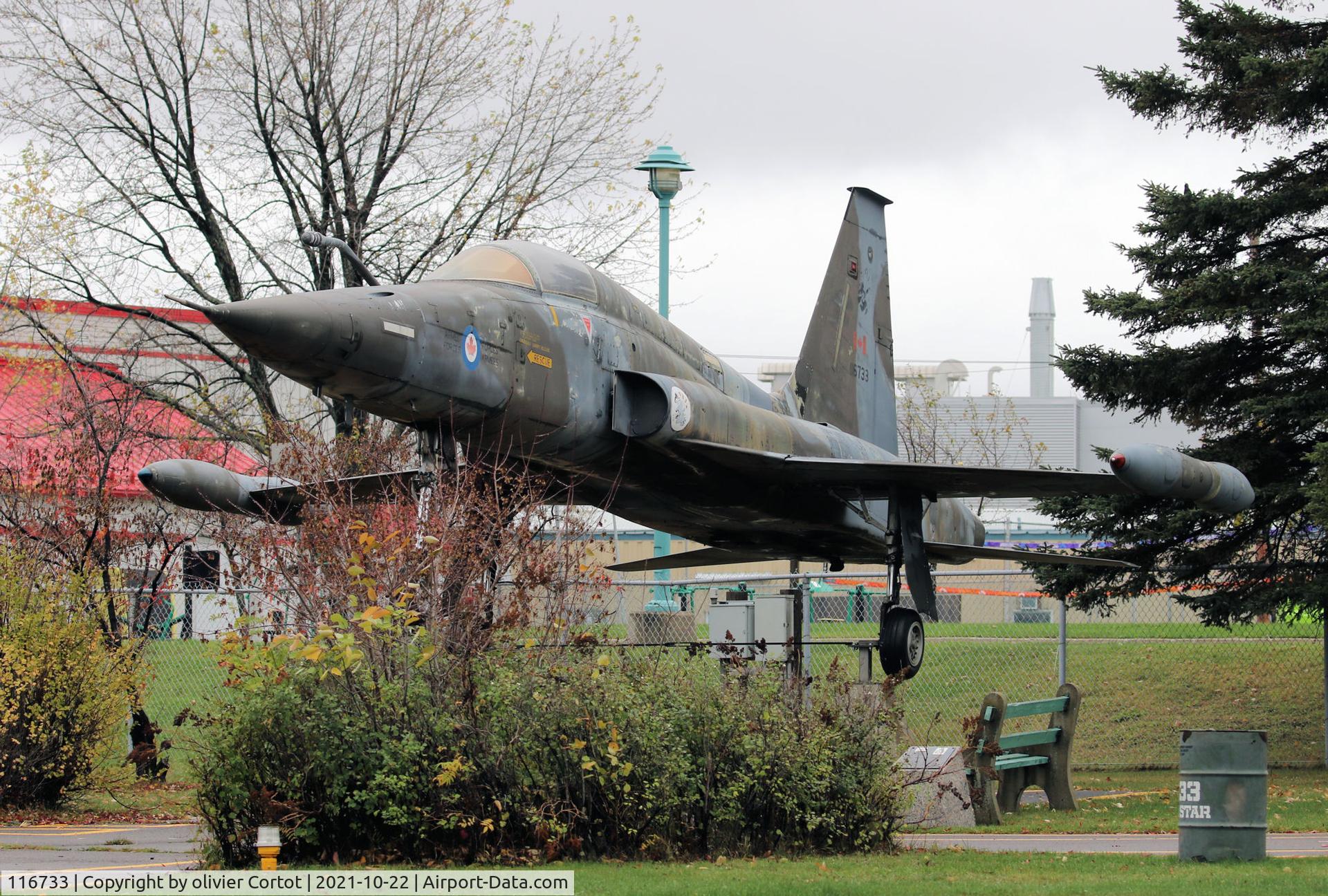 116733, Canadair CF-5A C/N 1033, air museum