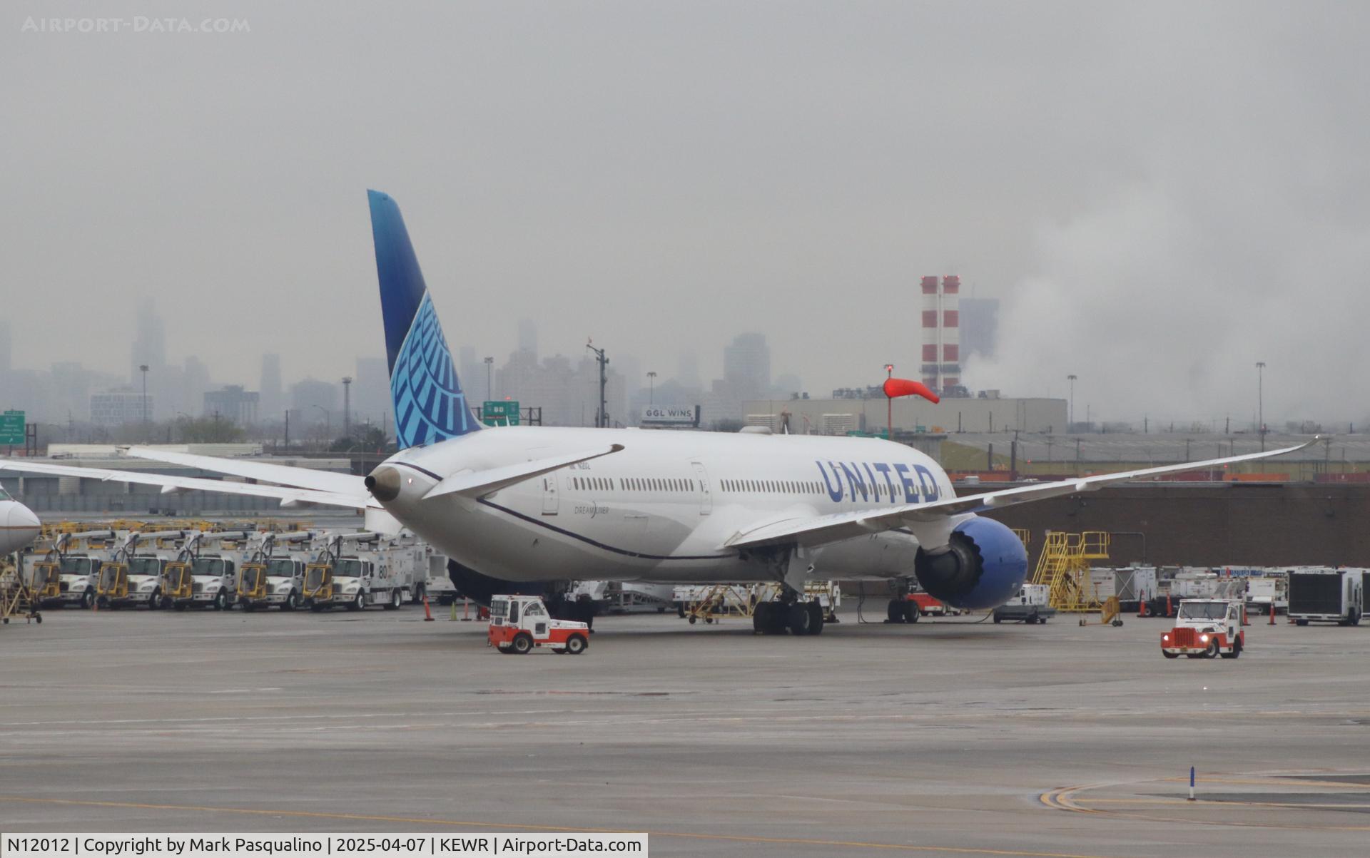 N12012, 2020 Boeing 787-10 Dreamliner Dreamliner C/N 60145, Boeing 787-10 Dreamliner