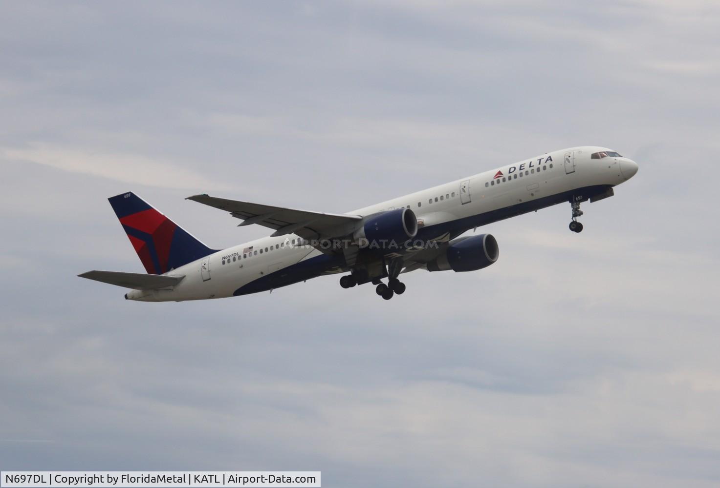 N697DL, 1999 Boeing 757-232 C/N 30318, DAL 752 zx atl-mco