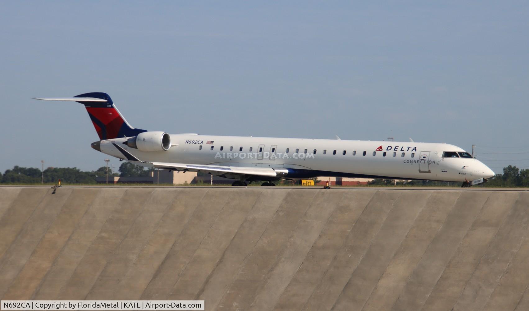 N692CA, 2006 Bombardier CRJ-900ER (CL-600-2D24) C/N 15092, EDV/DAL CR9 zx atl-crw