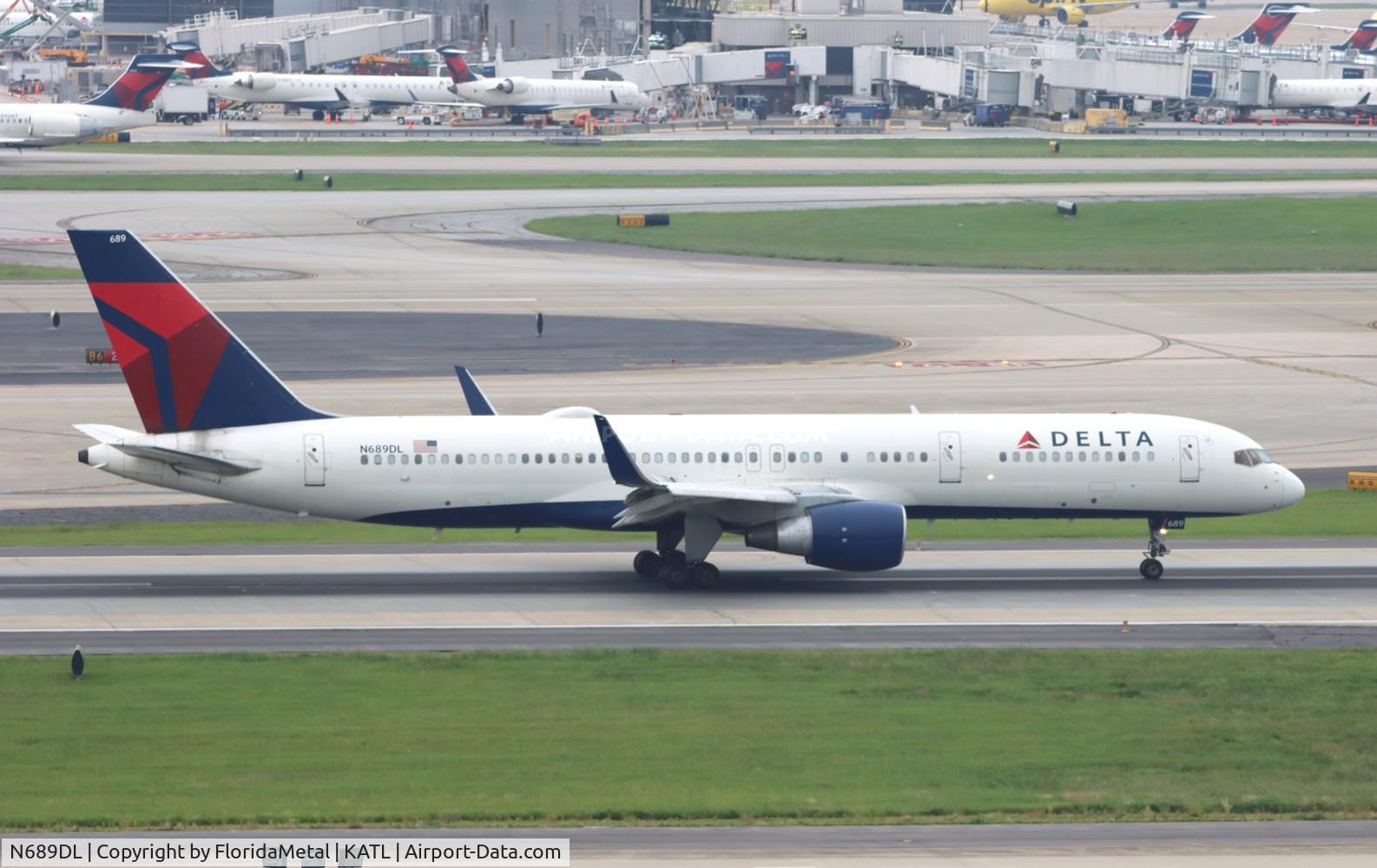 N689DL, 1998 Boeing 757-232 C/N 27172, DAL 752 zx rsw--atl