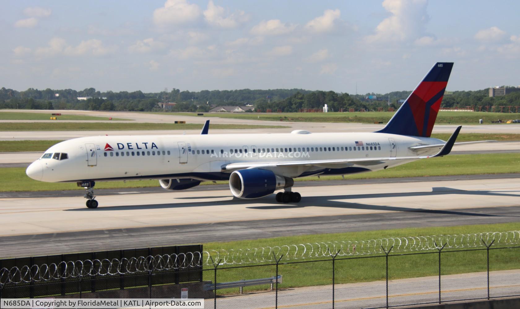 N685DA, 1995 Boeing 757-232 C/N 27588, DAL 752 zx orf-atl