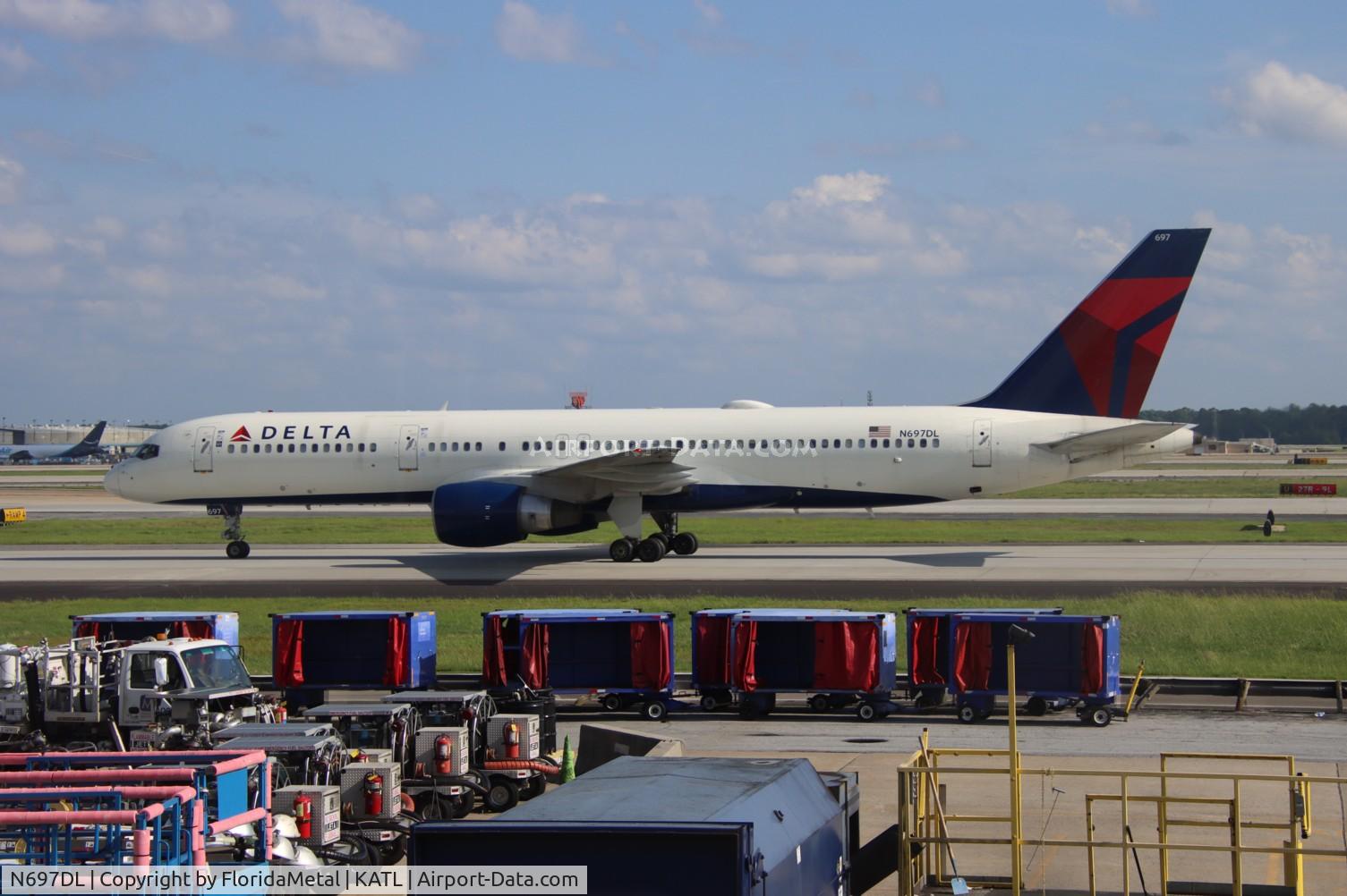 N697DL, 1999 Boeing 757-232 C/N 30318, DAL 752 zx mco-atl