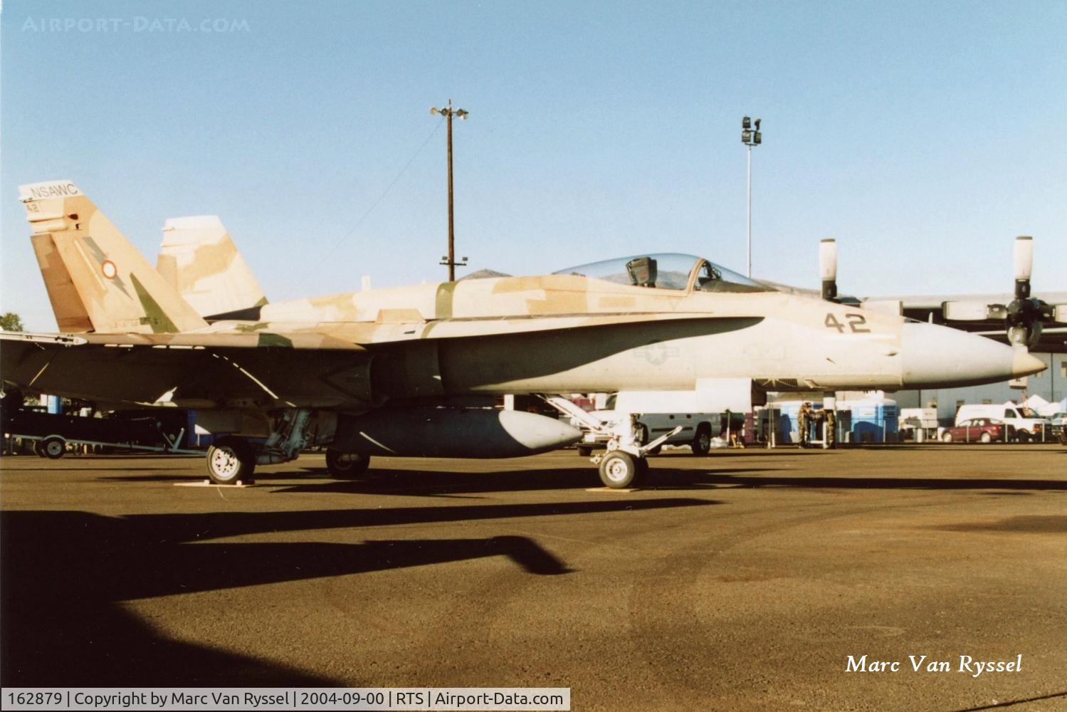 162879, McDonnell Douglas F/A-18A Hornet C/N 424/A350, At the 2004 Reno Air Races, NSAWC  NAS Fallon.