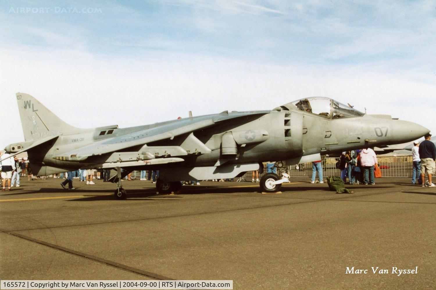 165572, McDonnell Douglas AV-8B+ Harrier II C/N 309, At the 2004 Reno Air Races. WL-07  VMA-311 'Tomcats' MCAS Yuma.