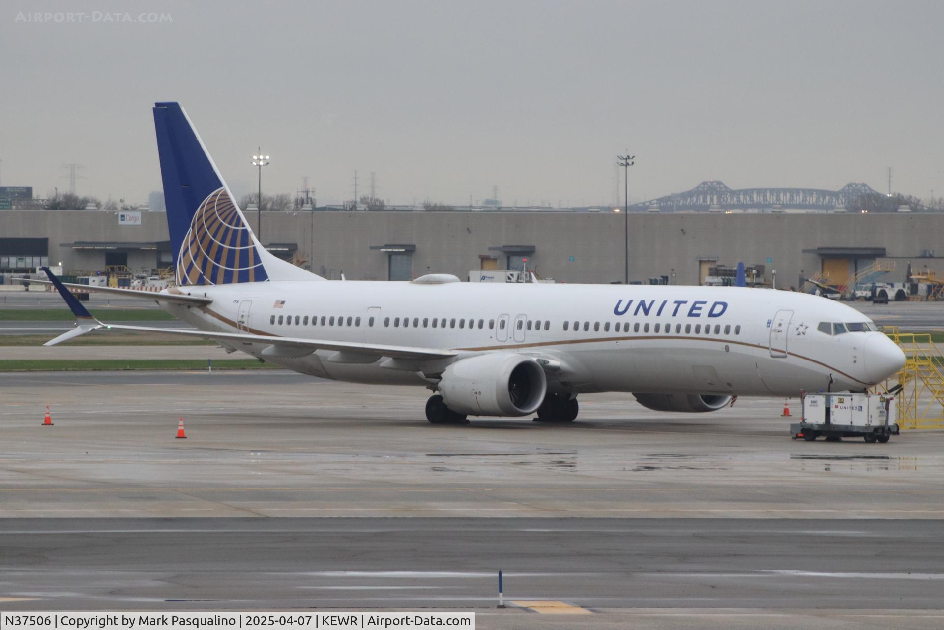 N37506, 2018 Boeing 737-9 MAX C/N 43432, Boeing 737-9 MAX