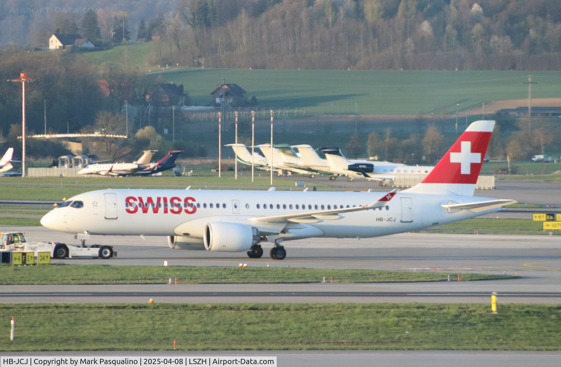 HB-JCJ, 2018 Bombardier CSeries CS300 (BD-500-1A11) C/N 55025, Airbus A220-371
