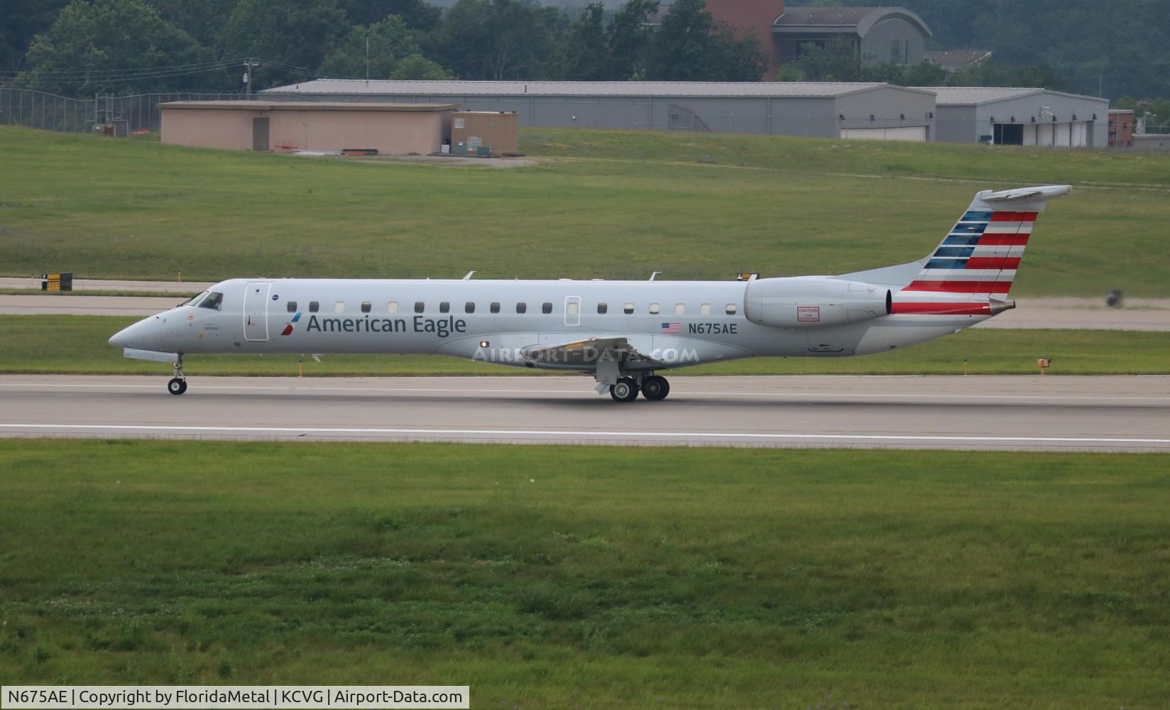 N675AE, 2004 Embraer ERJ-145LR (EMB-145LR) C/N 14500806, ENY/AE E145 zx ord-cvg