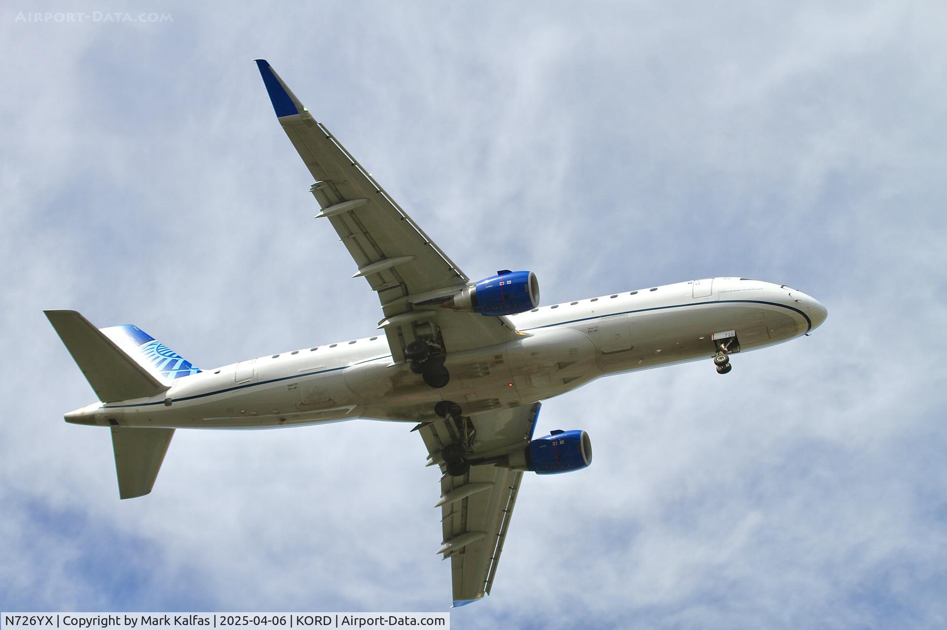 N726YX, 2015 Embraer 175LR (ERJ-170-200LR) C/N 17000507, E75L Republic Airways / United Express  Embraer 175LR N726YX arriving on 10R KORD