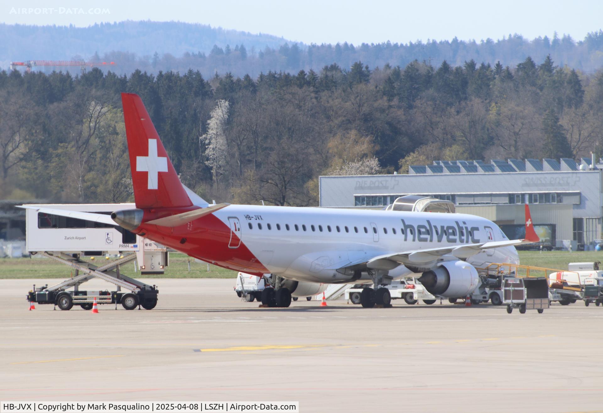 HB-JVX, 2013 Embraer 190STD (ERJ-190-100STD) C/N 19000603, ERJ-190-100STD