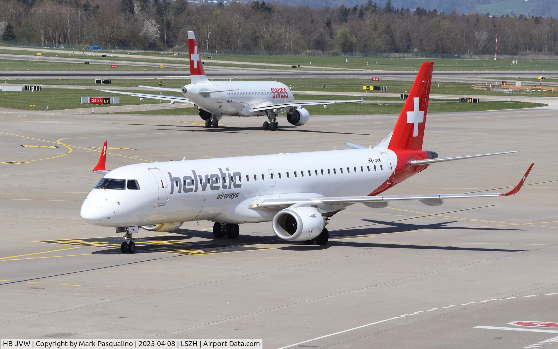 HB-JVW, 2011 Embraer ERJ-195AR (ERJ-190-200 IGW) C/N 19000434, ERJ-190-200 IGW