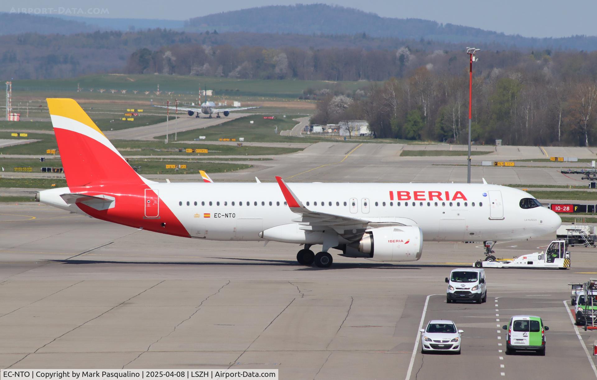 EC-NTO, 2022 Airbus A320-251N C/N 10818, Airbus A320-251N