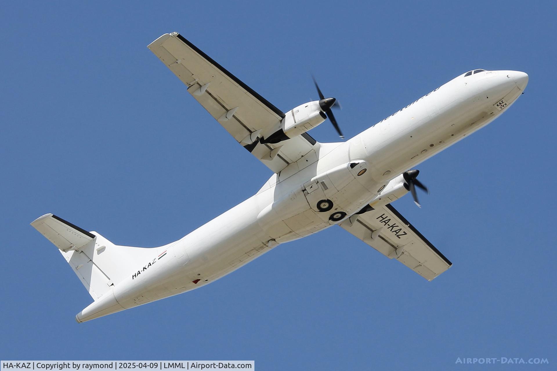 HA-KAZ, 1990 ATR 72-201 C/N 195, ATR72-201 reg HA-KAZ of FleetAir International on take off from Malta.