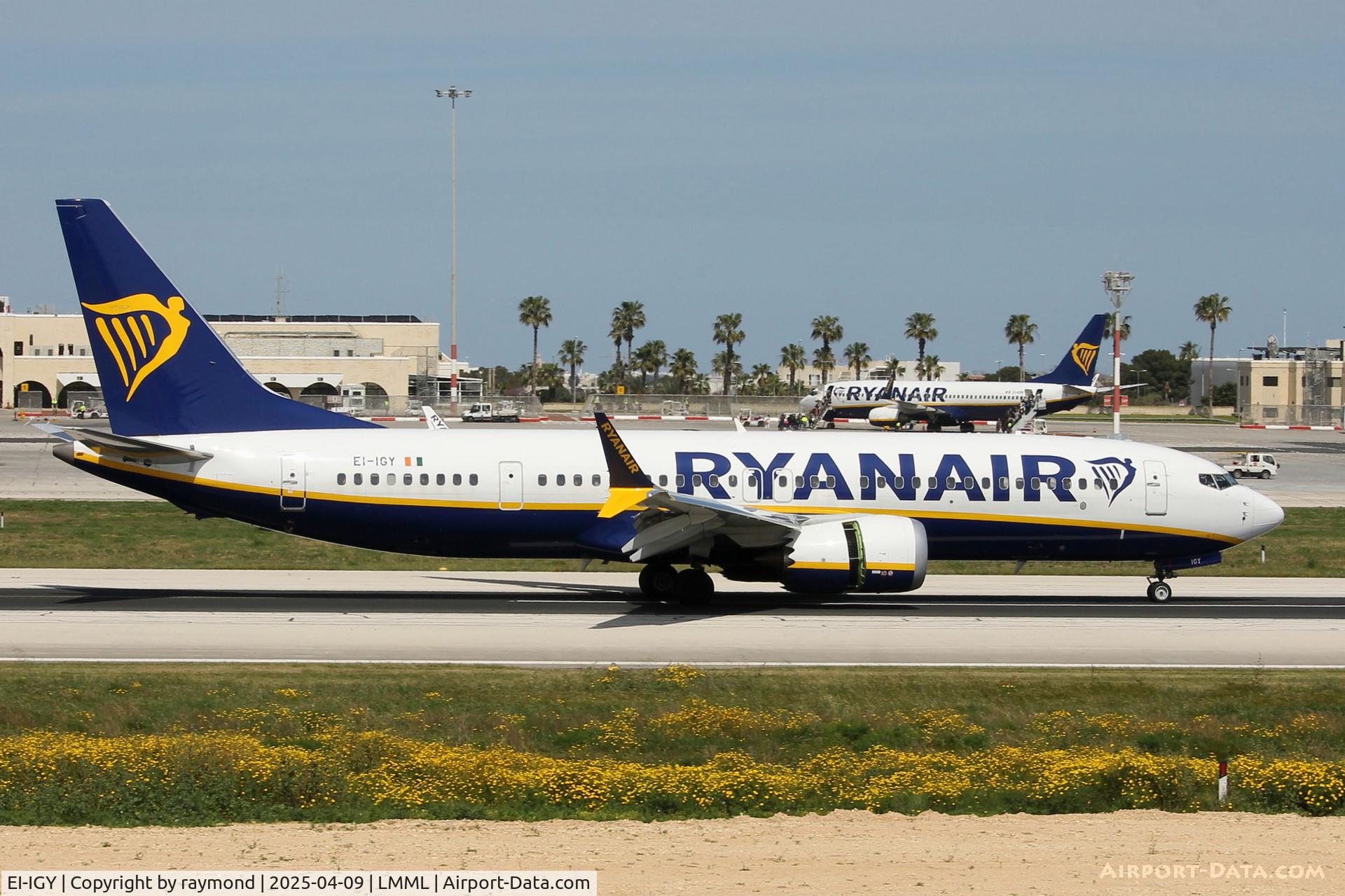 EI-IGY, Boeing 737- MAX 8 C/N 67078, Boeing 737-8 MAX reg EI-IGY of Ryanair just landed in Malta.