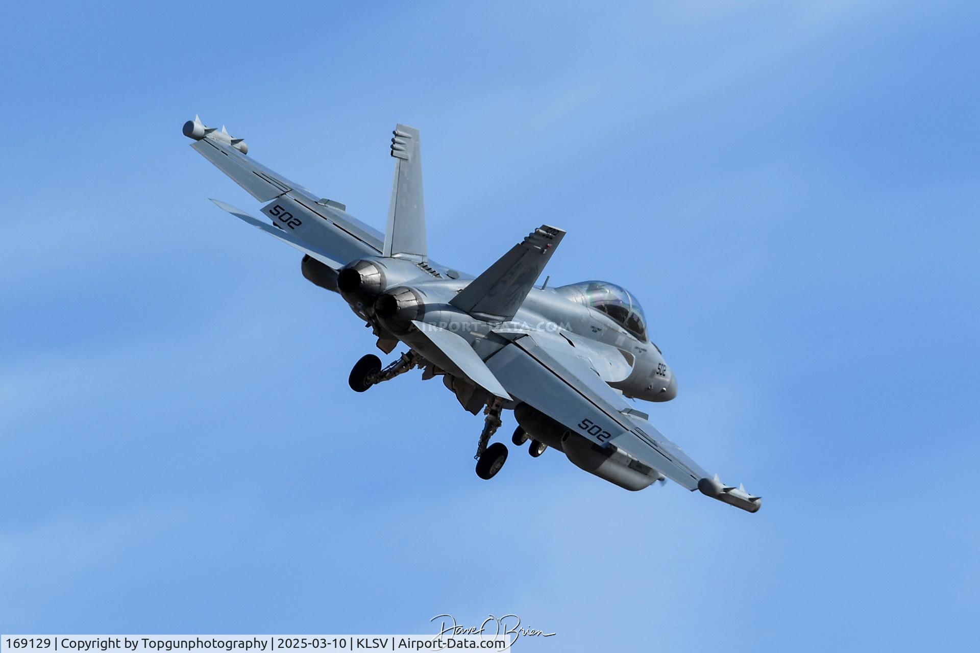 169129, Boeing EA-18G Growler C/N G120, RAVEN61 returns RF25-2