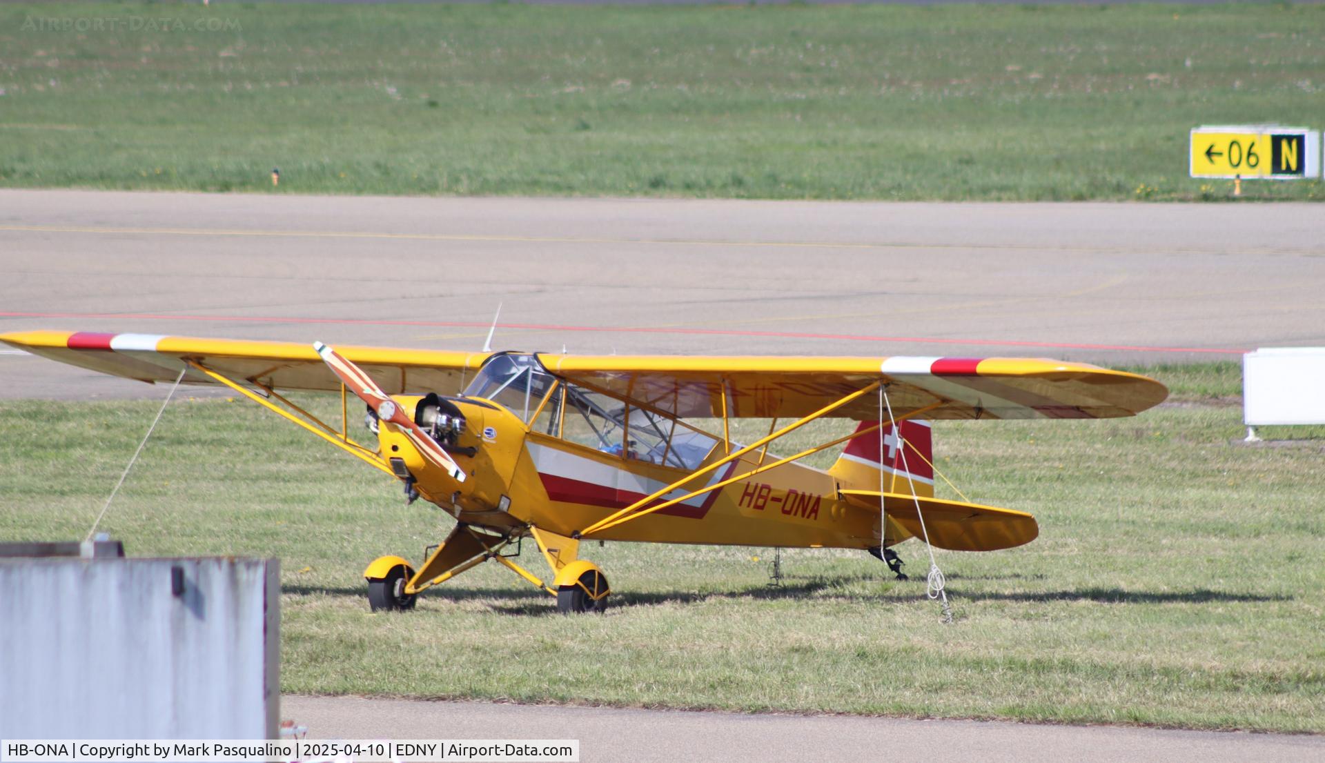 HB-ONA, 1944 Piper J3C-65 Cub Cub C/N 12867, Piper j3C-65