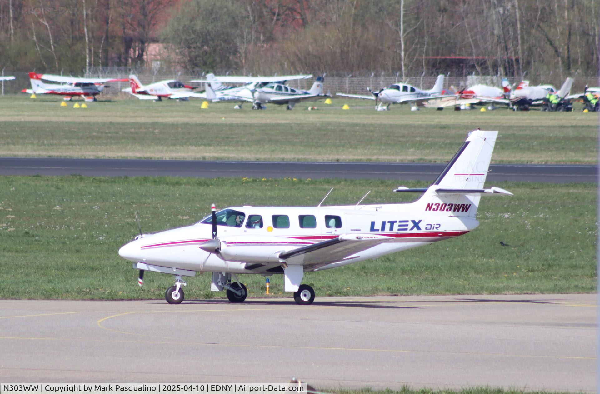 N303WW, Cessna T303 Crusader C/N T30300226, Cessna T303
