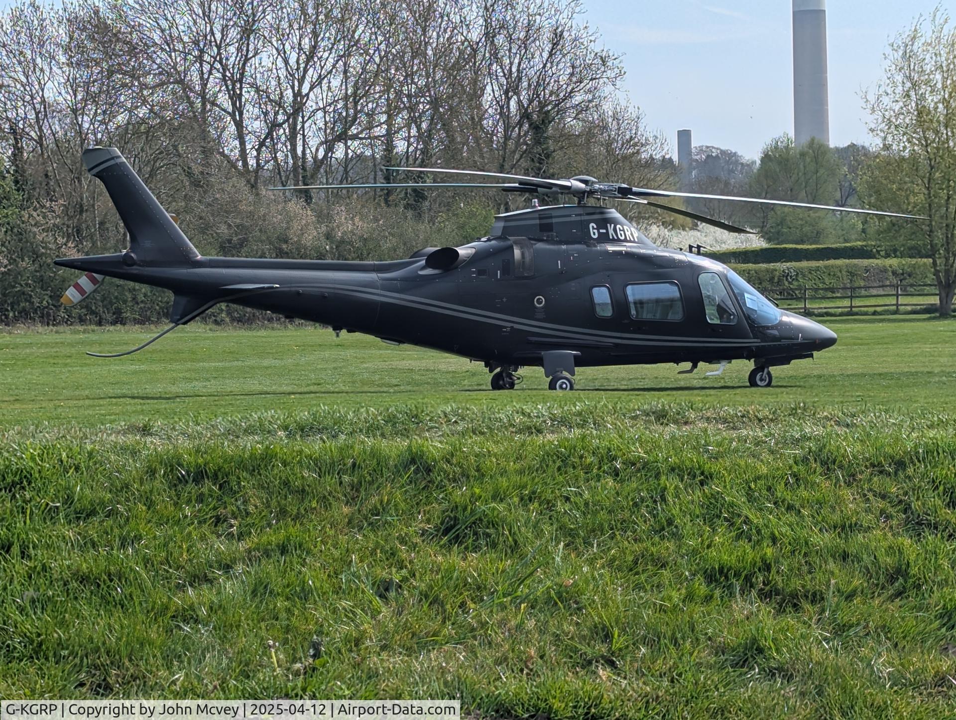 G-KGRP, 2011 Agusta A-109E Power C/N 11798, Saturday 12th April 2025
Trent Lock Golf Course.