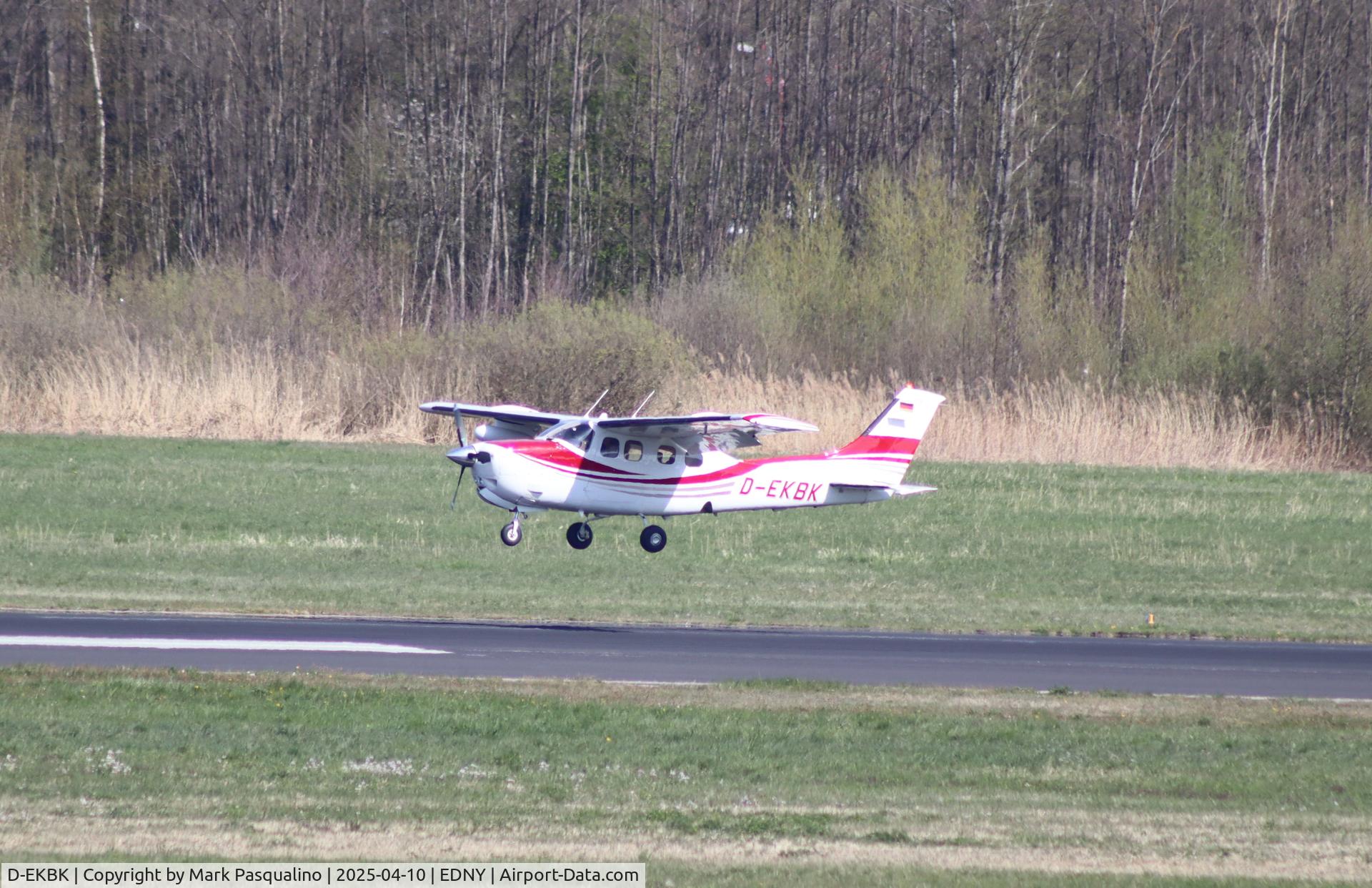 D-EKBK, Cessna P210N Pressurised Centurion C/N P21000661, Cessna P210N