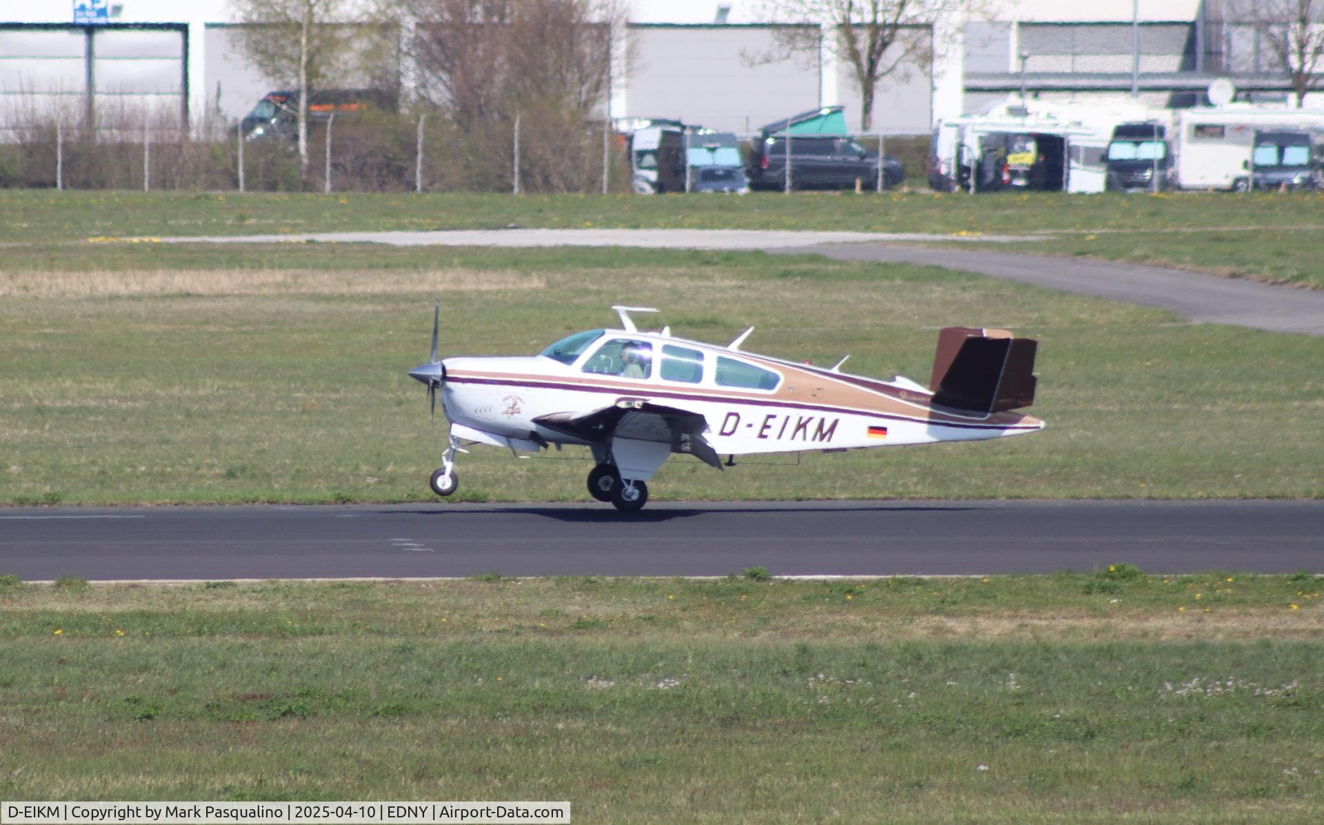 D-EIKM, Beech V35B Bonanza Bonanza C/N D-9919, Beech V35B